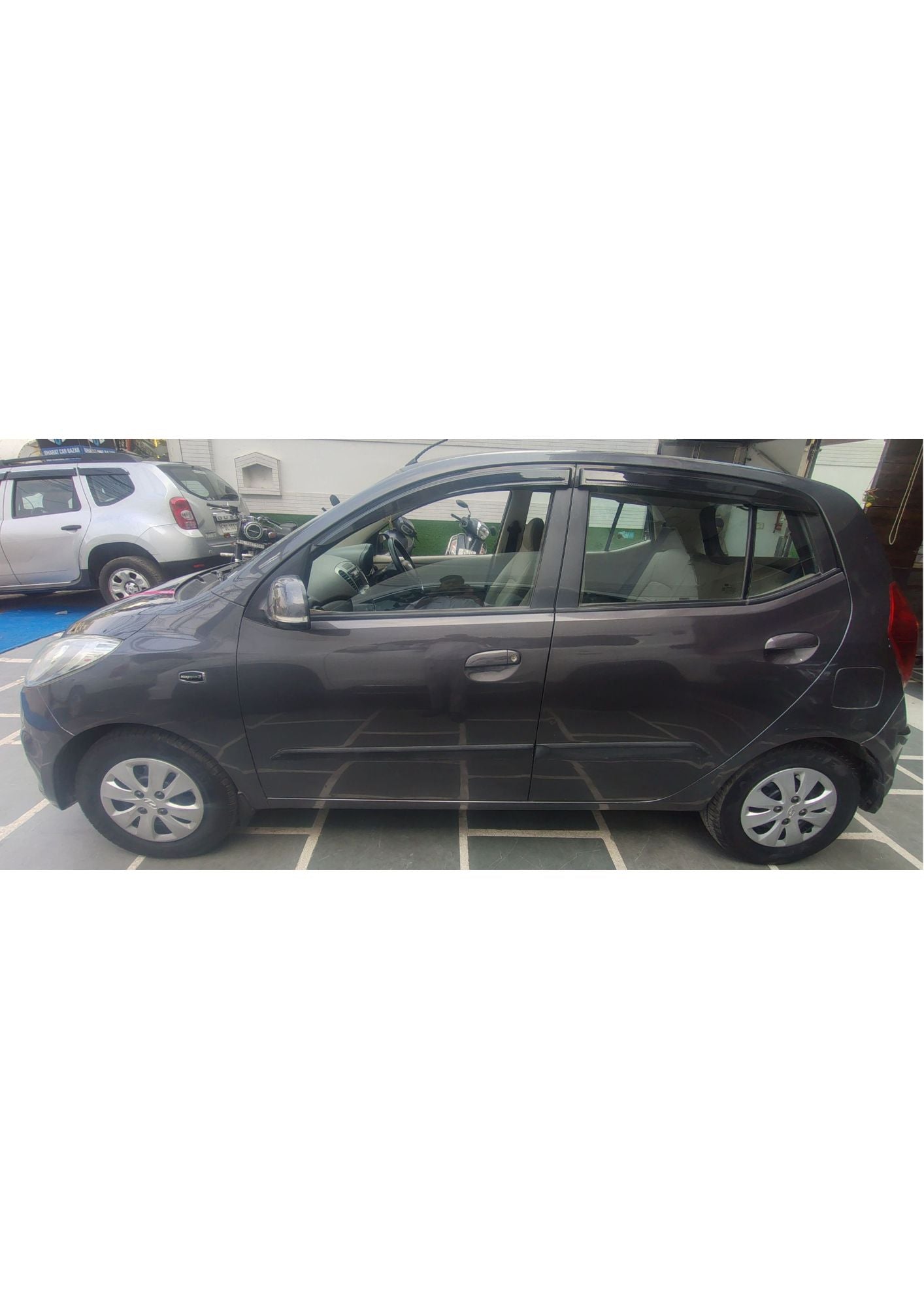 HYUNDAI I10 MAGNA PETROL (2012)