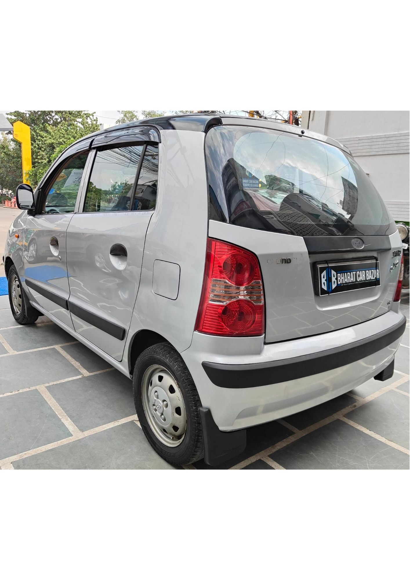 HYUNDAI SANTRO GL CNG (2011)