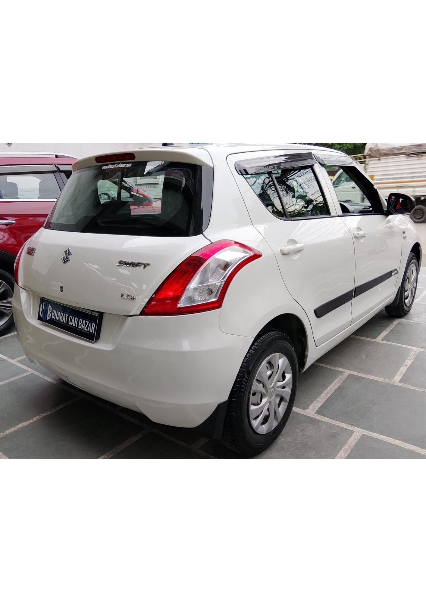 MARUTI SWIFT LDI DIESEL (2017)