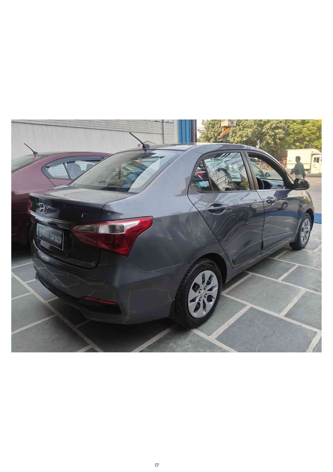 HYUNDAI XCENT E+ CNG (2017)