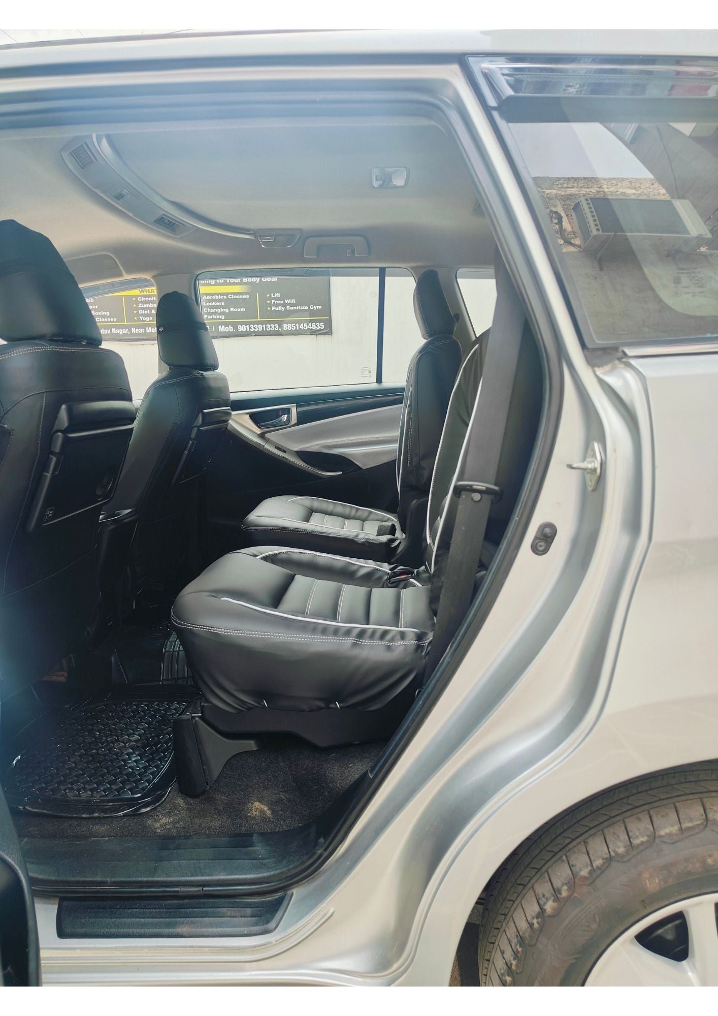 TOYOTA INNOVA CRYSTA 2.4 V DIESEL (2016)