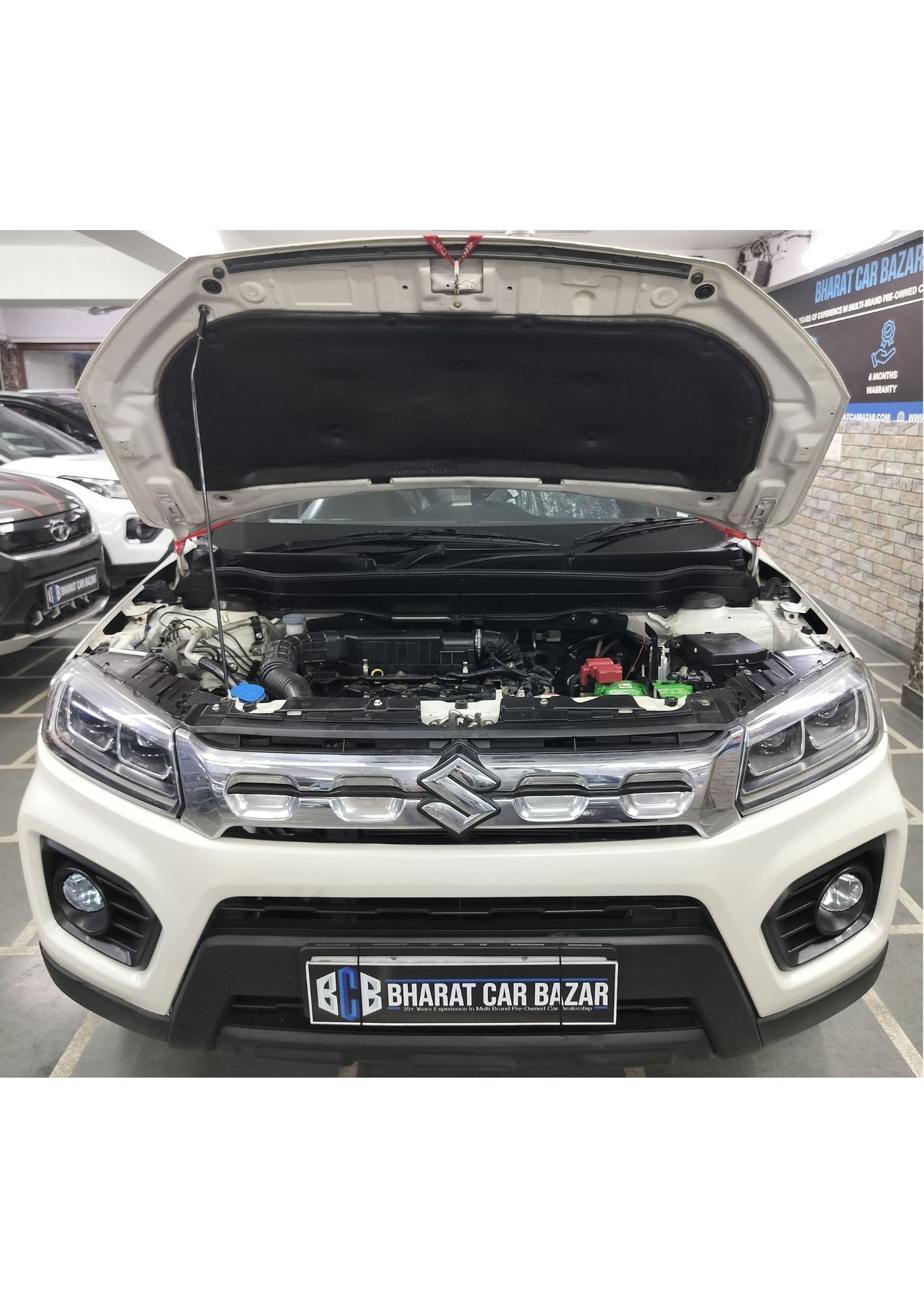 44,000 KMS MARUTI BREZZA VXI AUTOMATIC PETROL ( 2022)