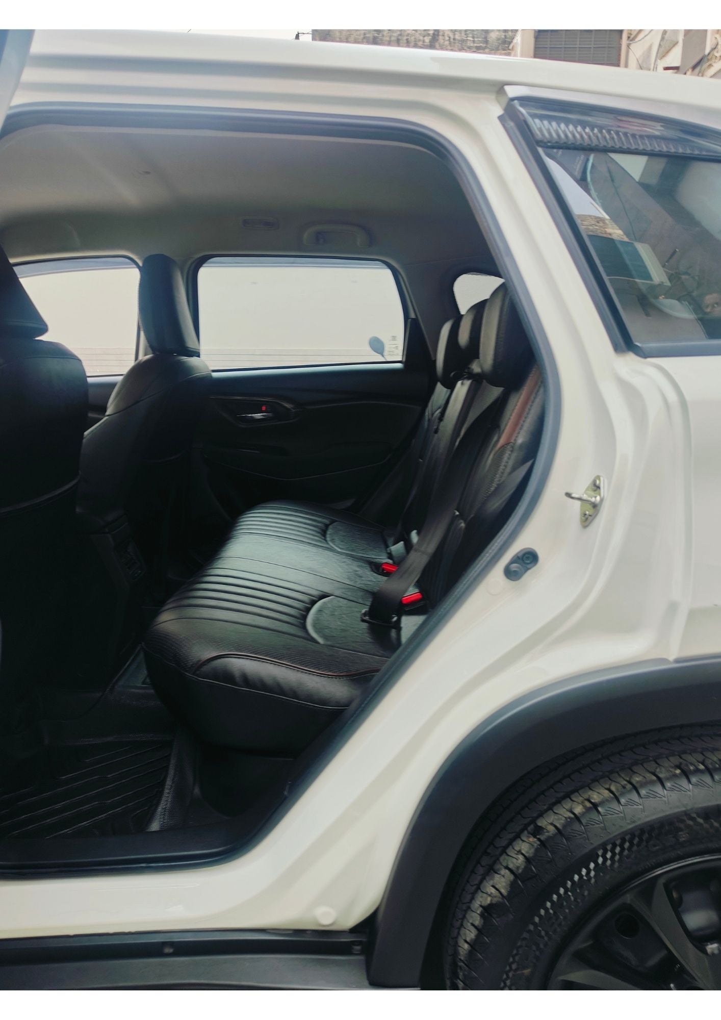 7,000 KMS MARUTI GRAND VITARA SIGMA HYBRID PETROL (2023)