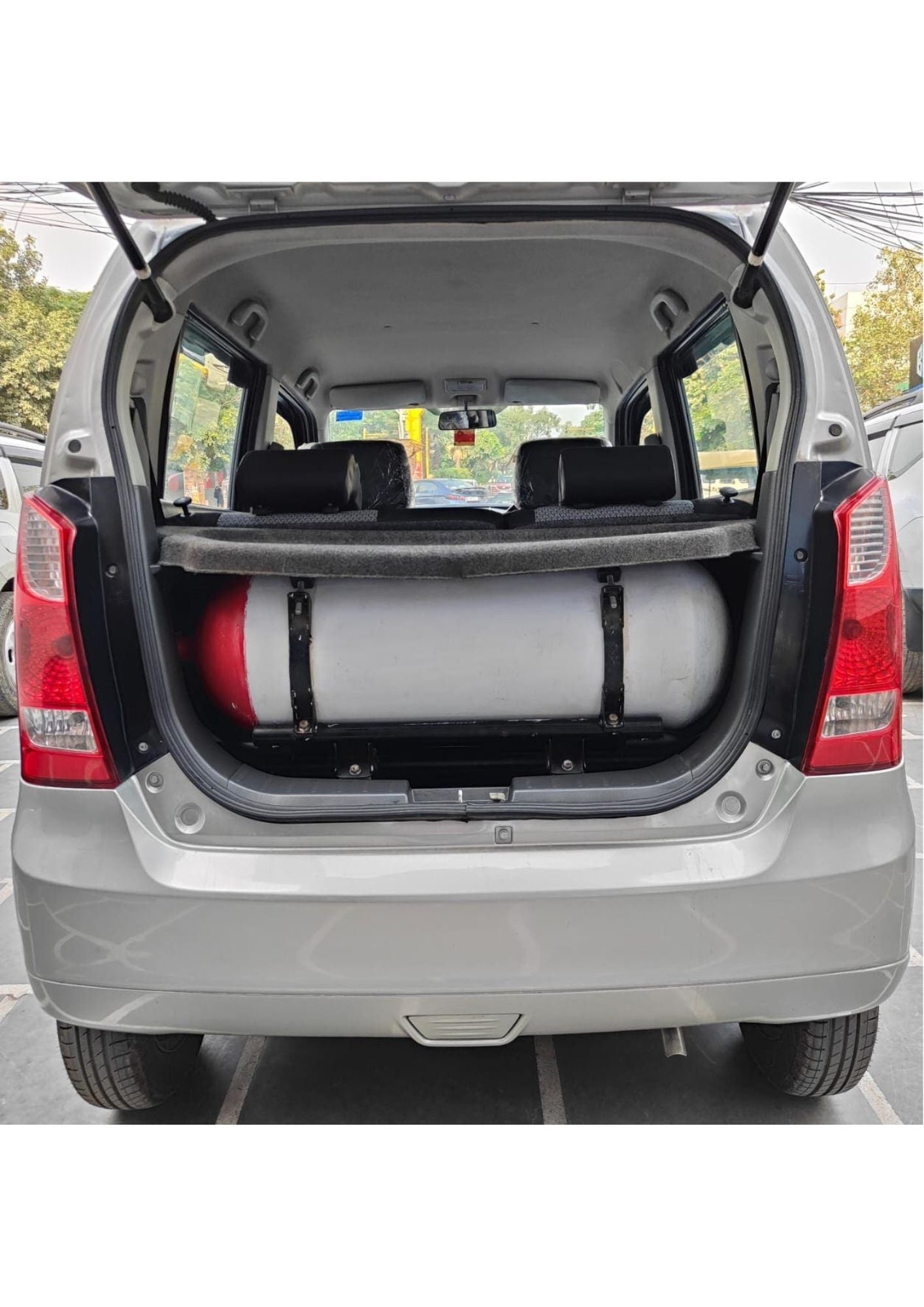 35,000 KMS MARUTI WAGONR LXI CNG (2012)