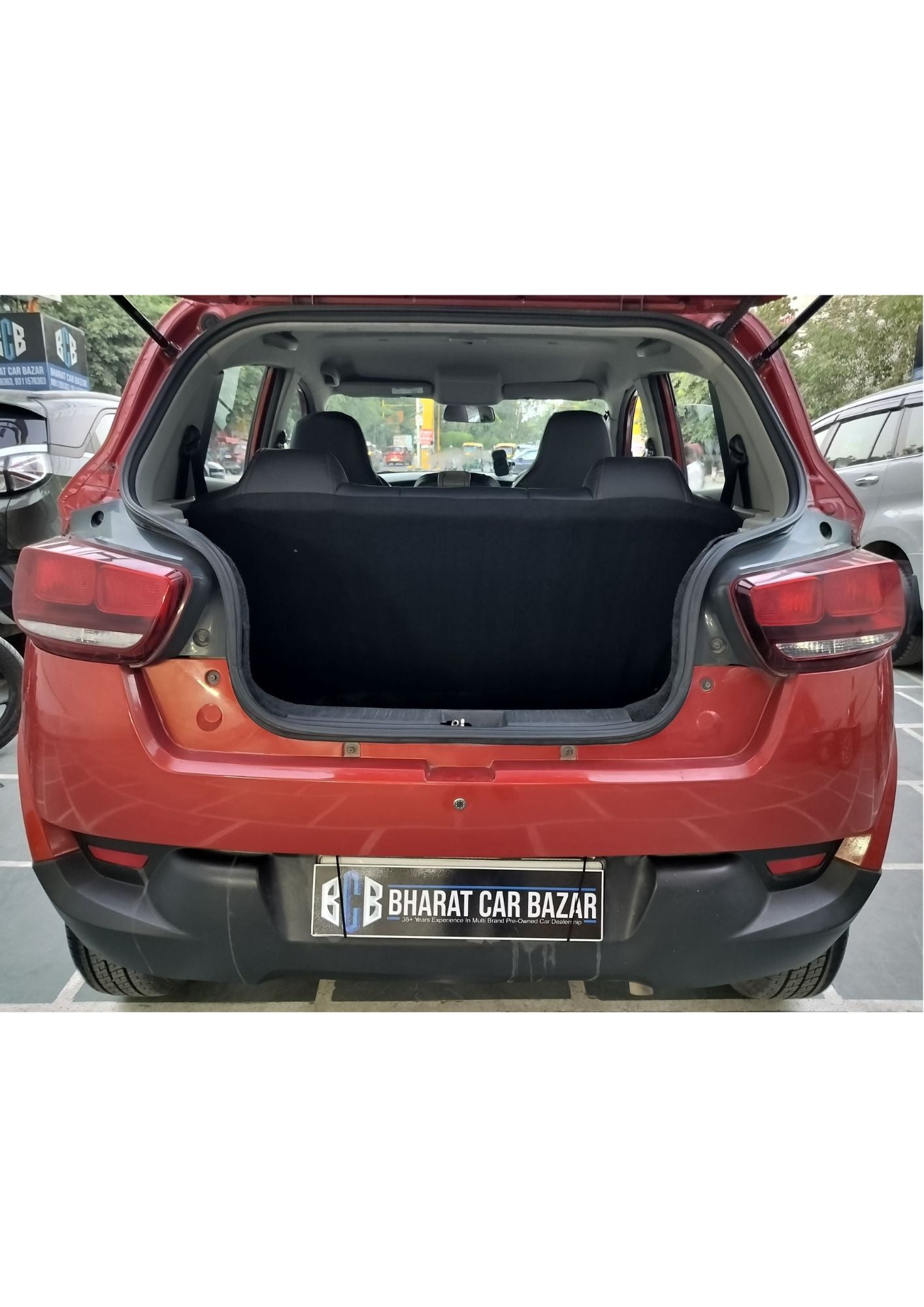 MAHINDRA KUV 100 K2+ PETROL (2016)