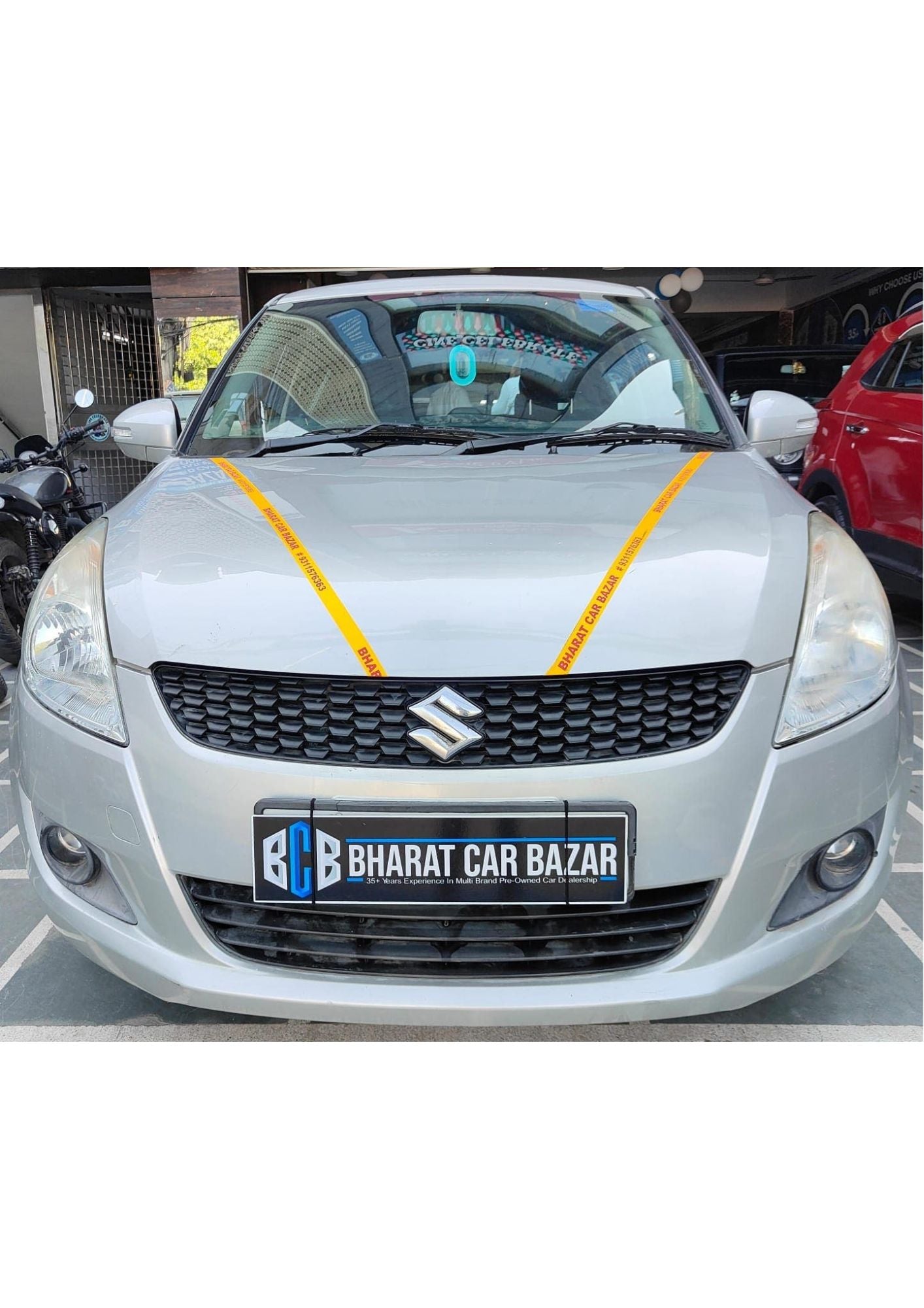 36,000 KMS MARUTI SWIFT VXI PETROL (2013)