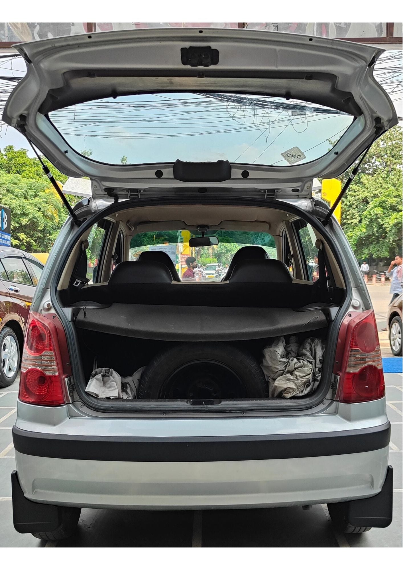 HYUNDAI SANTRO GL CNG (2011)