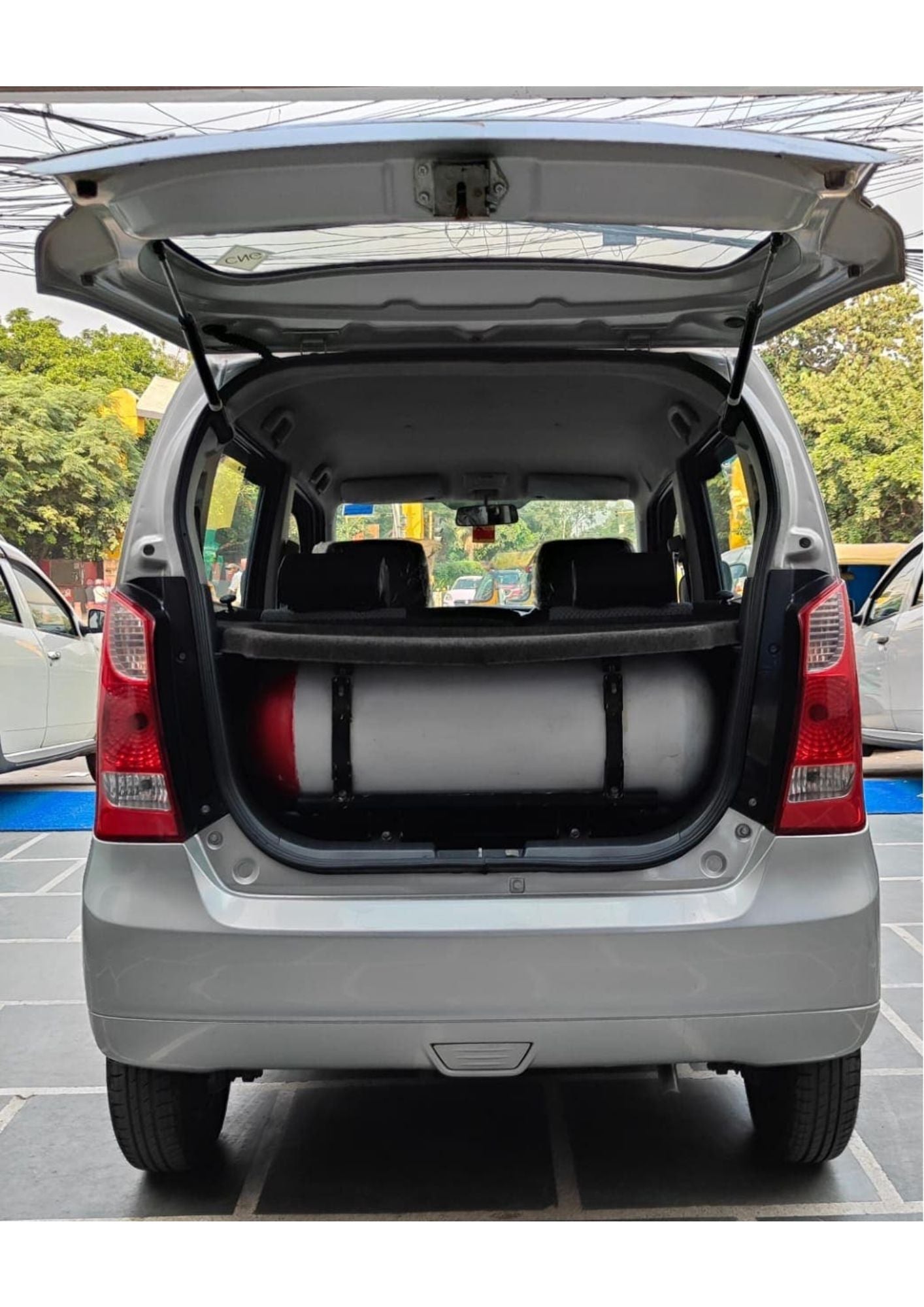35,000 KMS MARUTI WAGONR LXI CNG (2012)