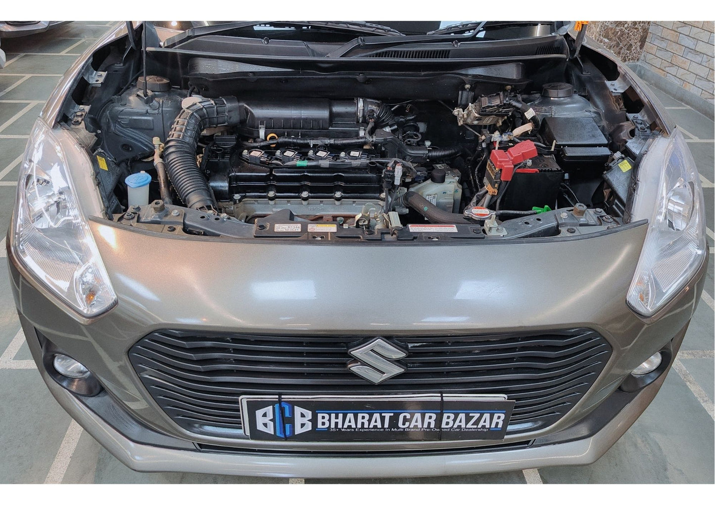 16,000 KMS MARUTI SWIFT AMT PETROL (2020)