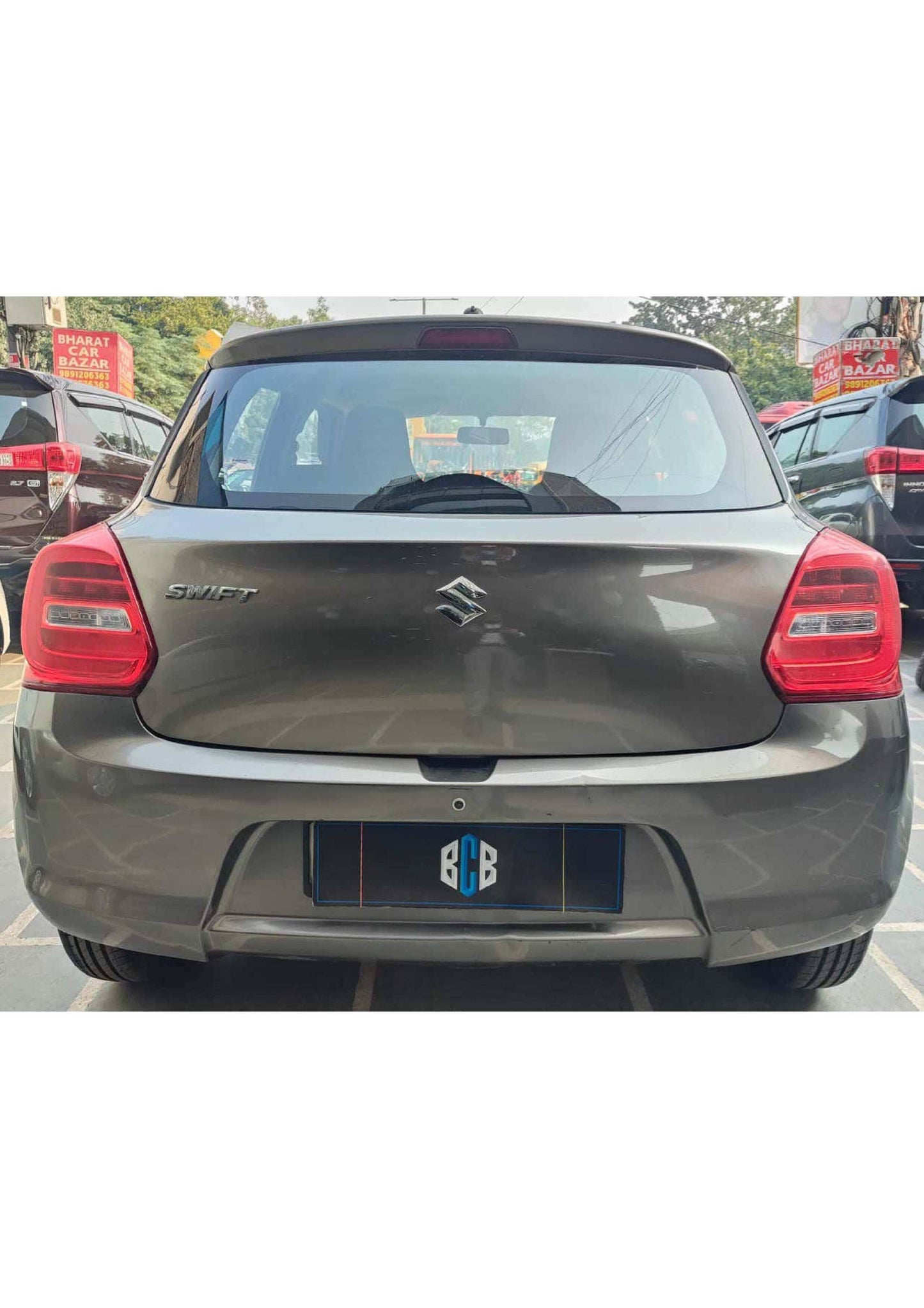 27,000 KMS MARUTI SWIFT LXI PETROL (2018)