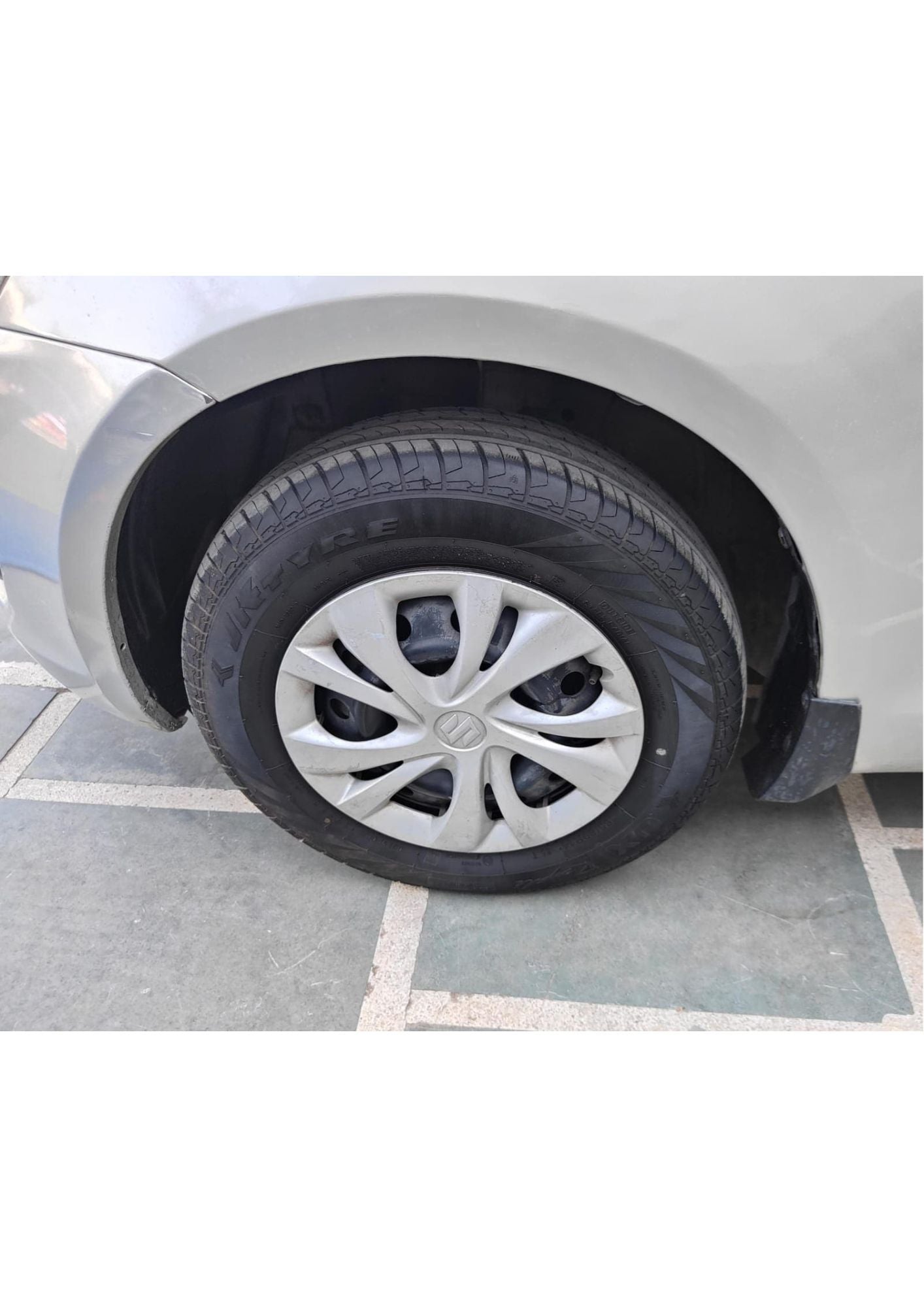 36,000 KMS MARUTI SWIFT VXI PETROL (2013)