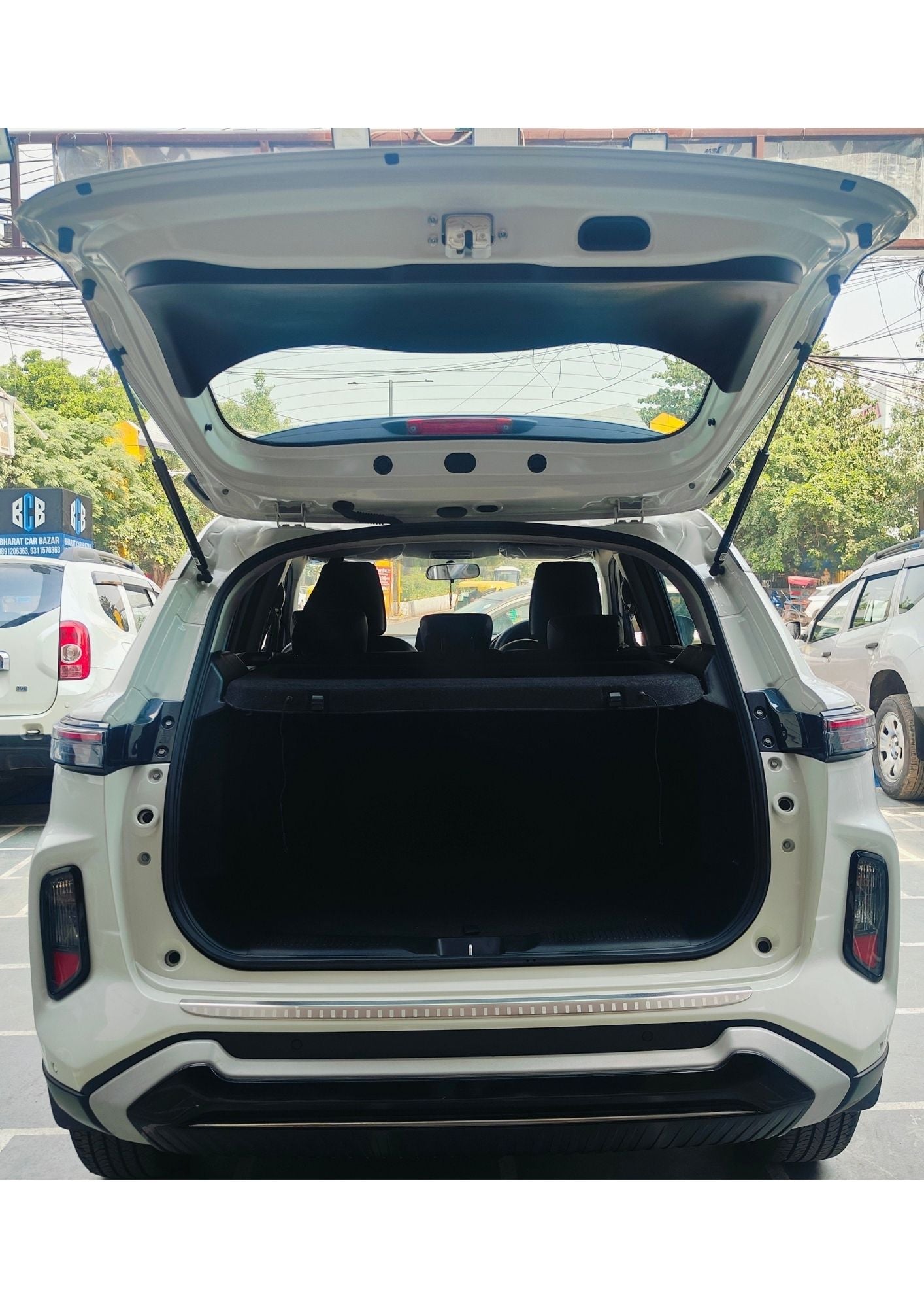 7,000 KMS MARUTI GRAND VITARA SIGMA HYBRID PETROL (2023)