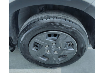 36,000 KMS HYUNDAI VENUE 1.2 KAPPA S MT PETROL (2023)