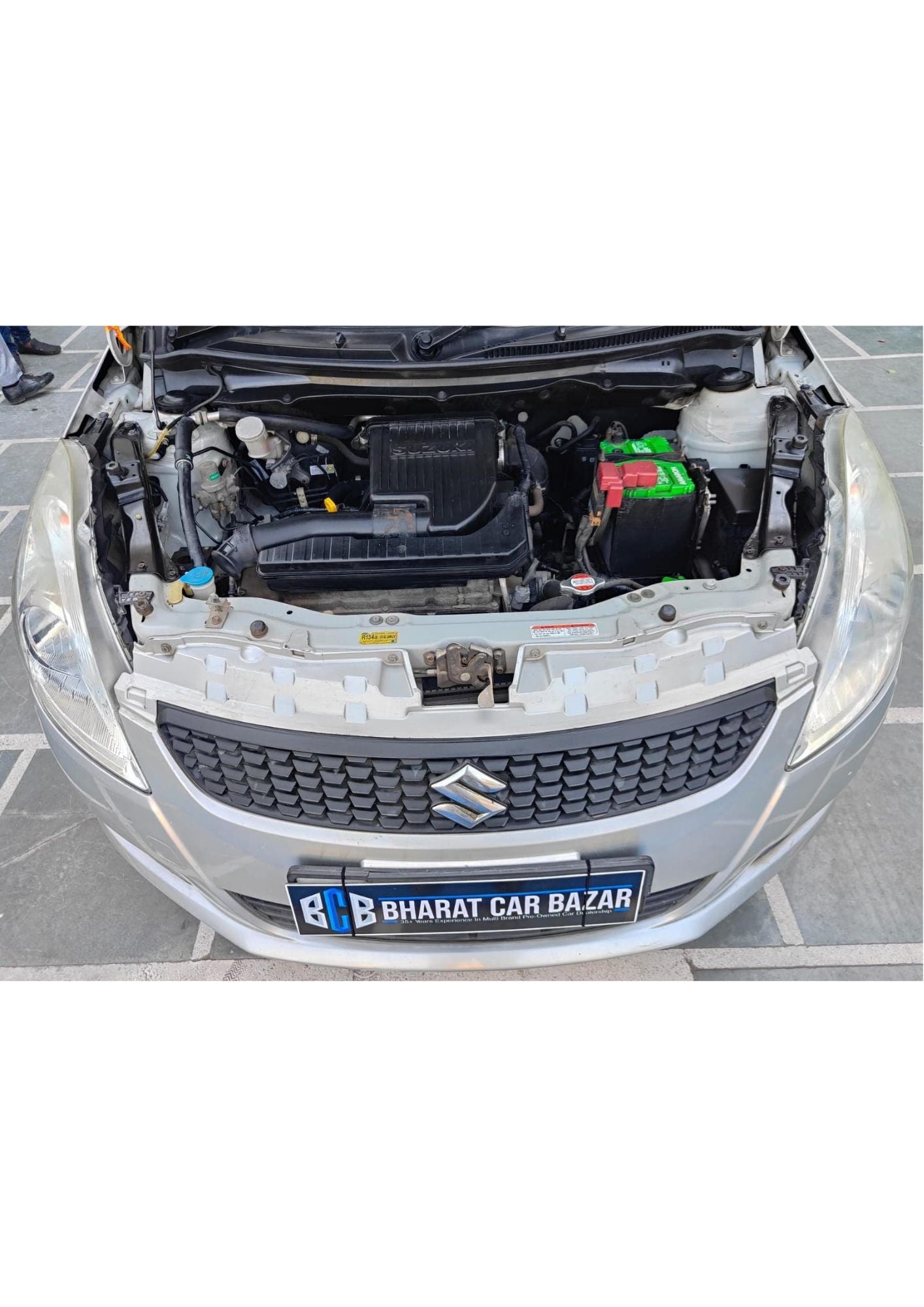 36,000 KMS MARUTI SWIFT VXI PETROL (2013)