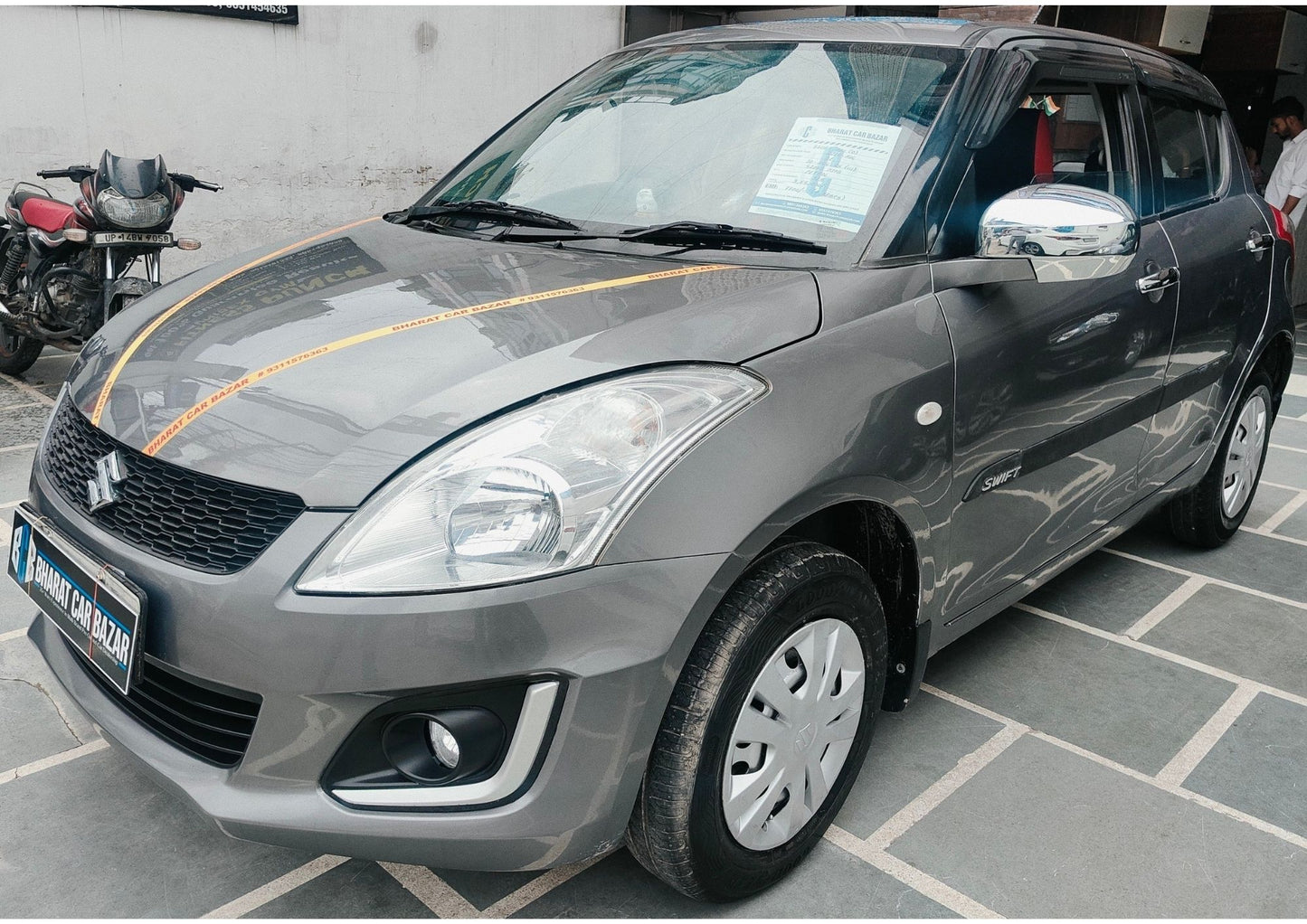 MARUTI SWIFT  LXI (O) PETROL (2016)