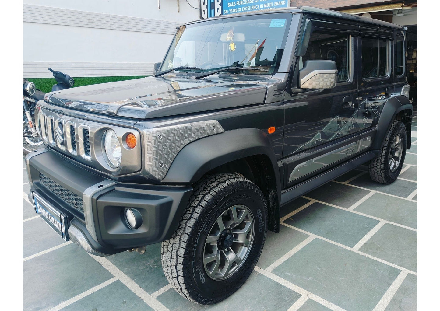 10,000 KMS MARUTI JIMNY ZETA ALLGRIP PRO PETROL (2024)