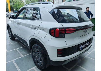 36,000 KMS HYUNDAI VENUE 1.2 KAPPA S MT PETROL (2023)