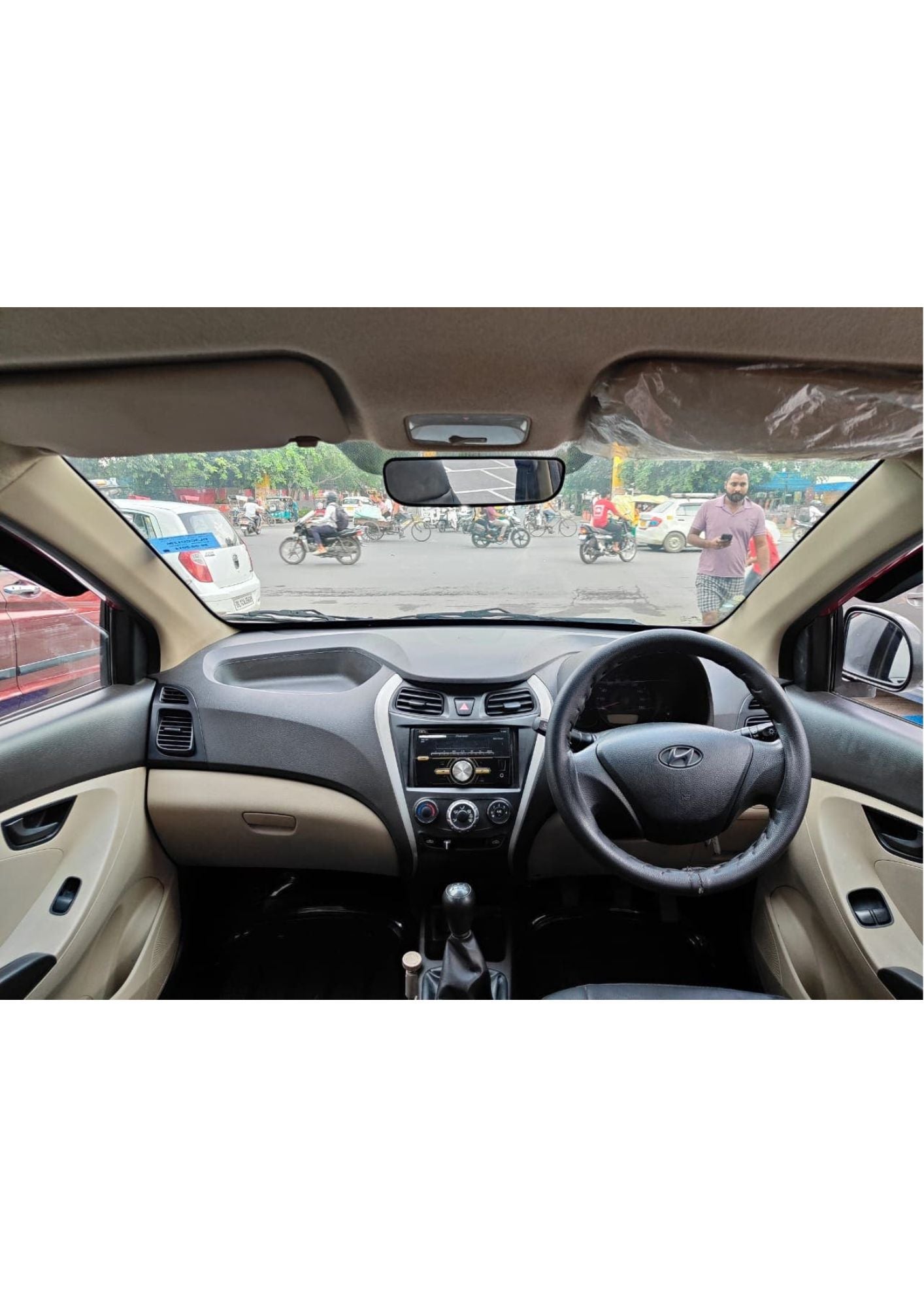 23,000 KMS HYUNDAI EON ERA+ PETROL (2014)