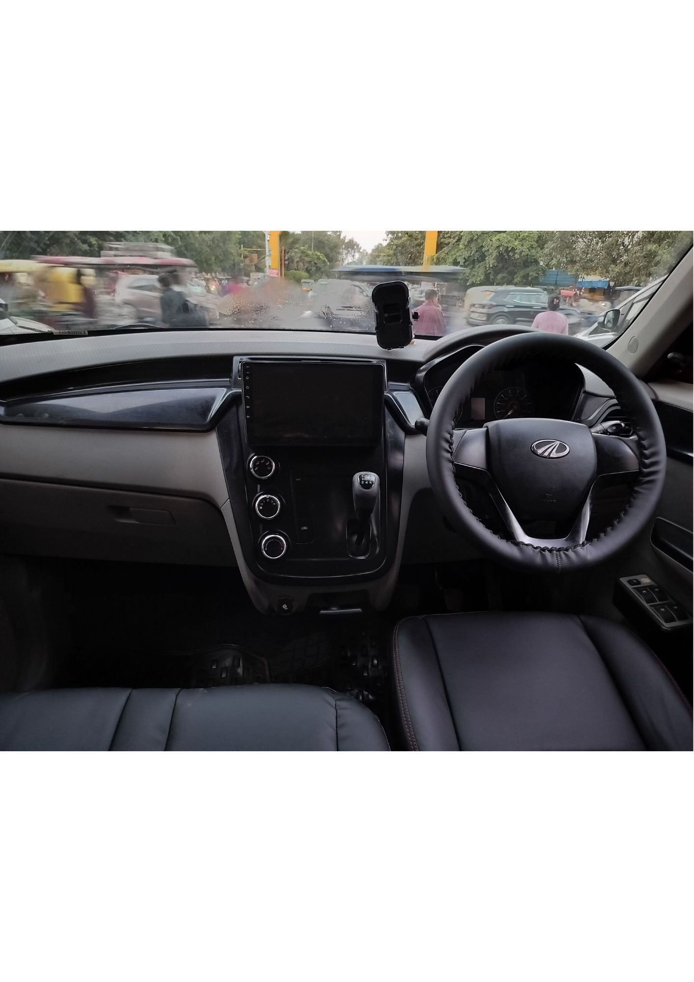 MAHINDRA KUV 100 K2+ PETROL (2016)