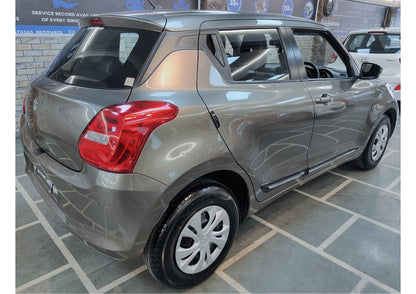 16,000 KMS MARUTI SWIFT AMT PETROL (2020)