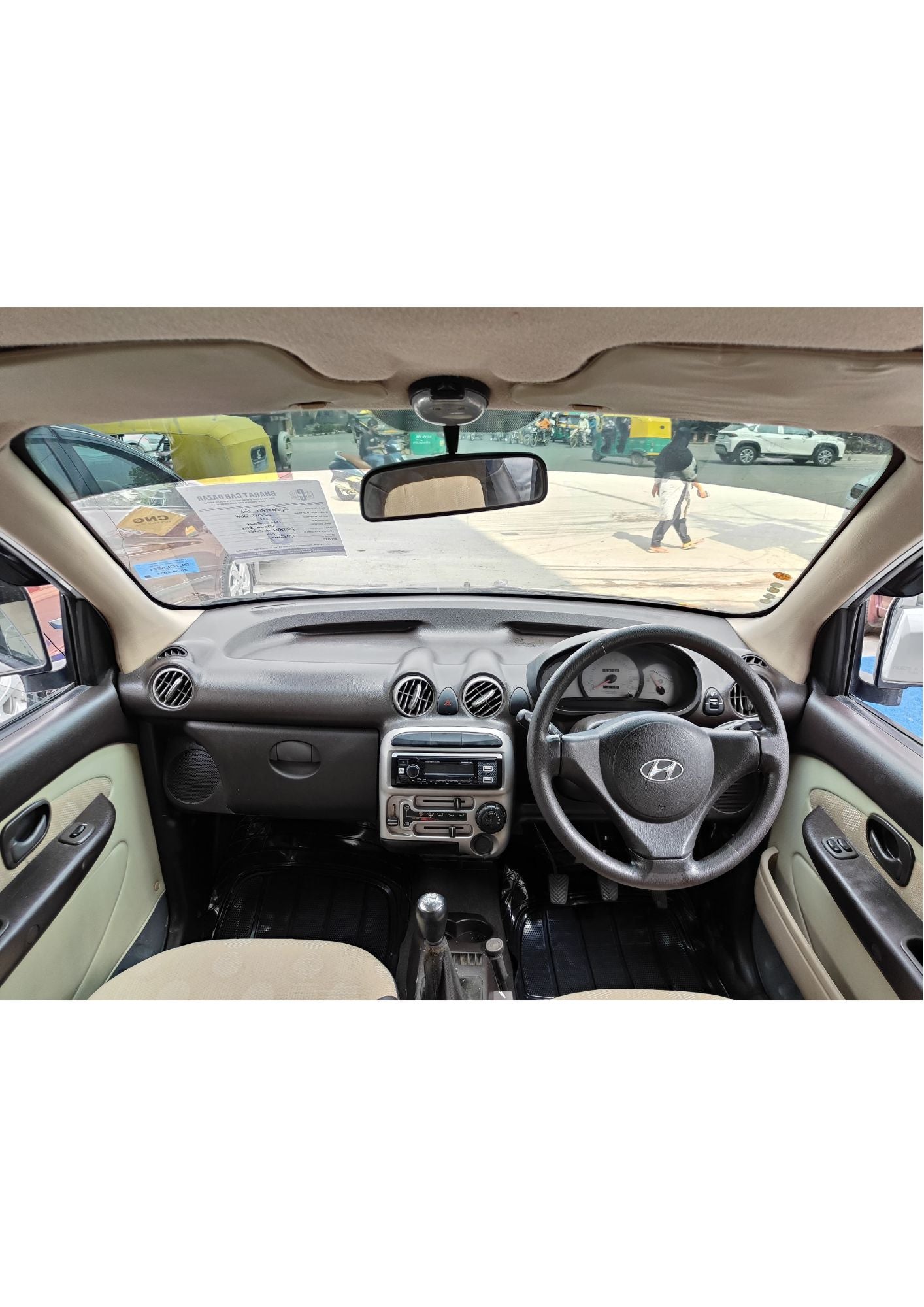 HYUNDAI SANTRO GL CNG (2011)