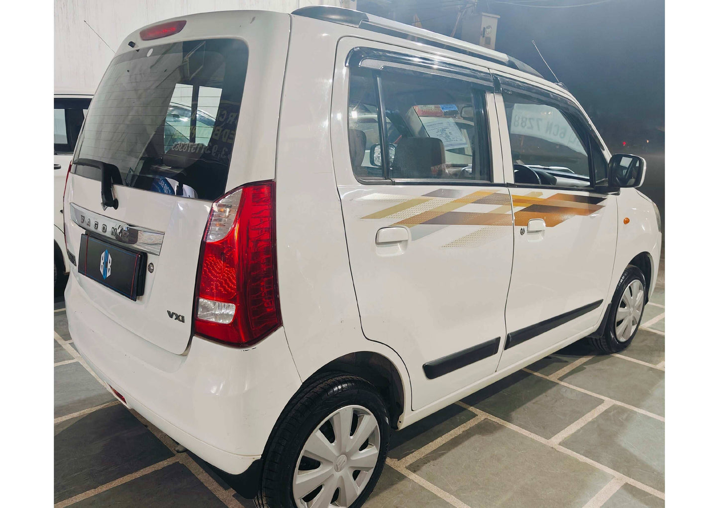 39,000 KMS MARUTI WAGONR VXI PETROL (2015)