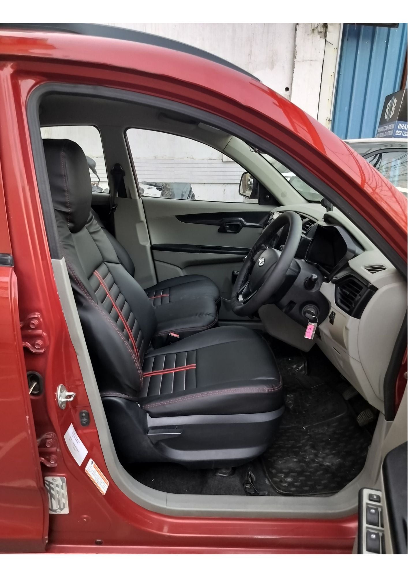 MAHINDRA KUV 100 K2+ PETROL (2016)