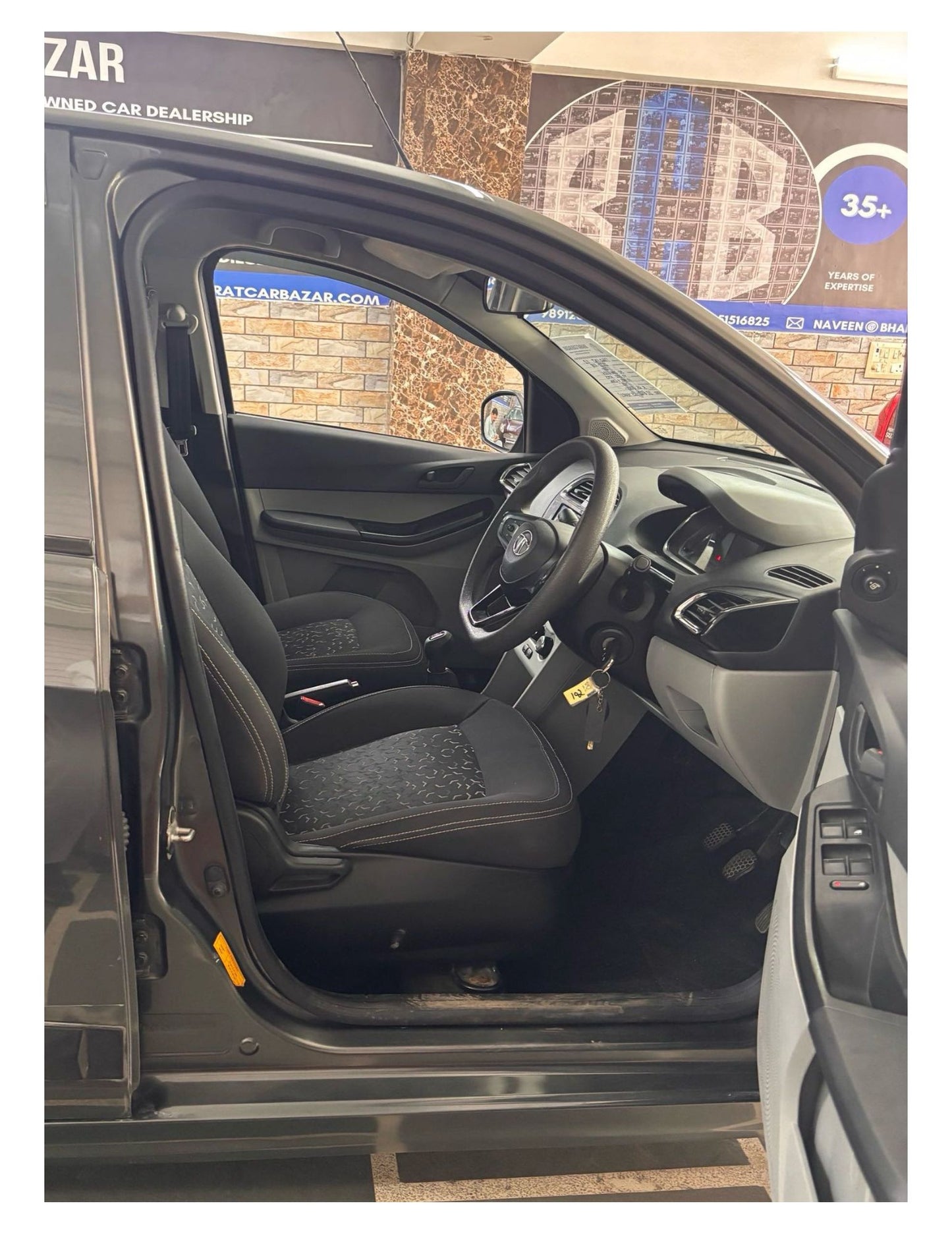 47,000 KMS TATA TIAGO XT 1.2 CNG (2022)