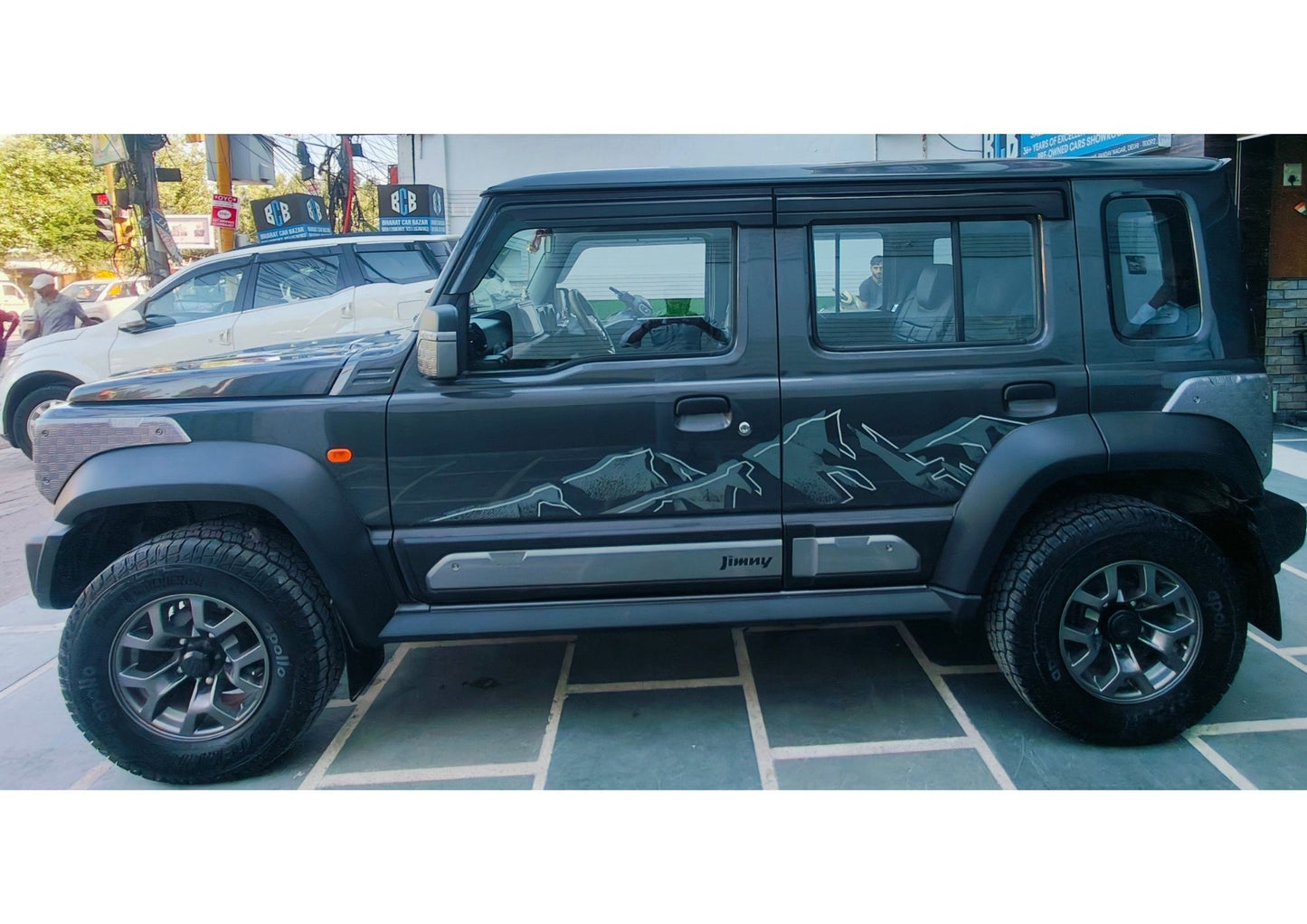 10,000 KMS MARUTI JIMNY ZETA ALLGRIP PRO PETROL (2024)