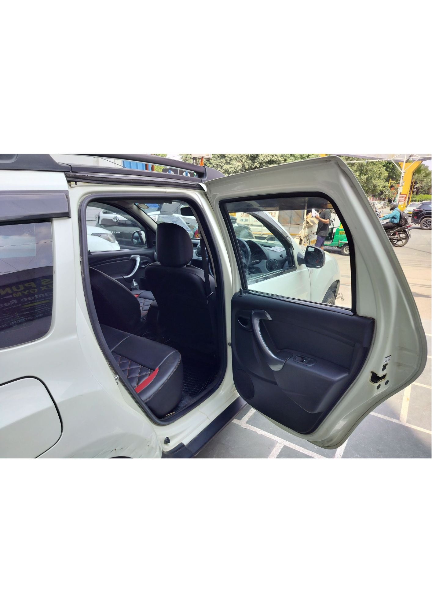 RENAULT DUSTER RXL PETROL (2014)