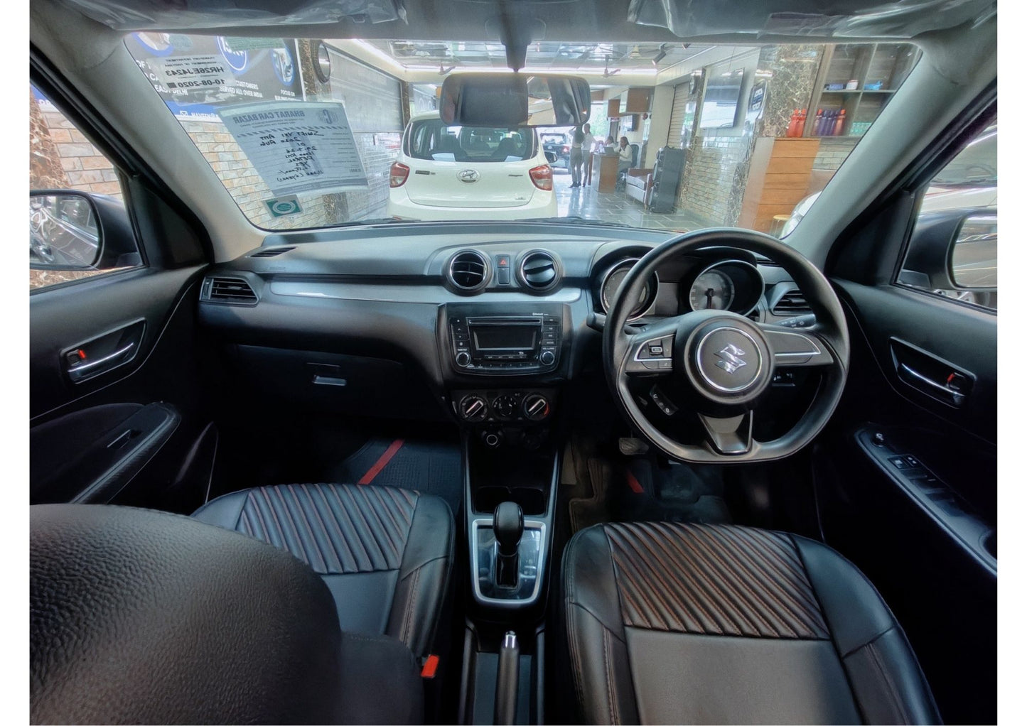 16,000 KMS MARUTI SWIFT AMT PETROL (2020)