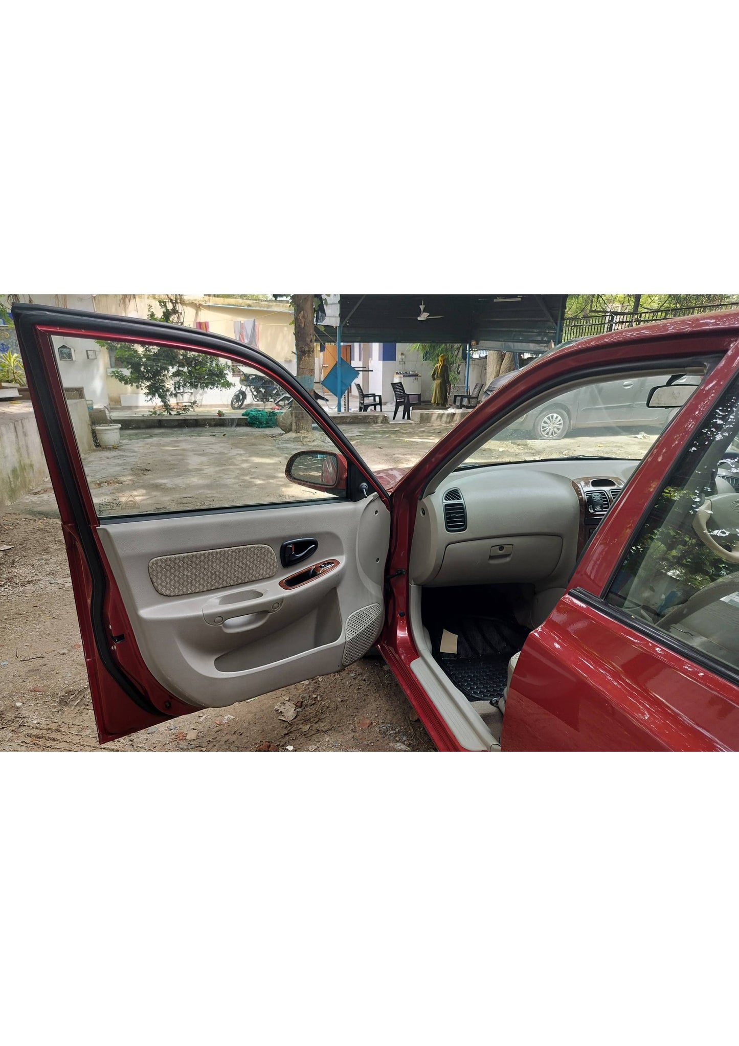 HYUNDAI ACCENT EXECUTIVE 1.2 PETROL (2012)