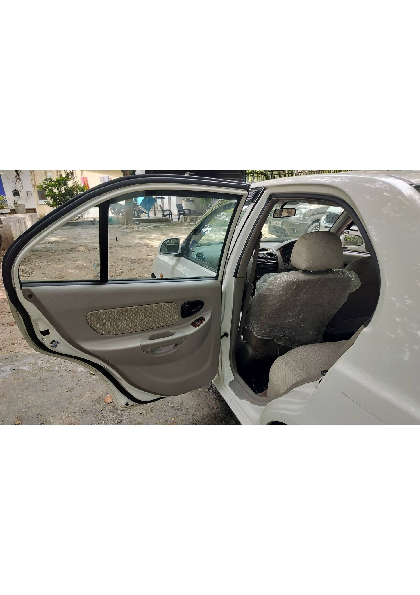 27,000 KMS HYUNDAI ACCENT IMM CNG (2012)