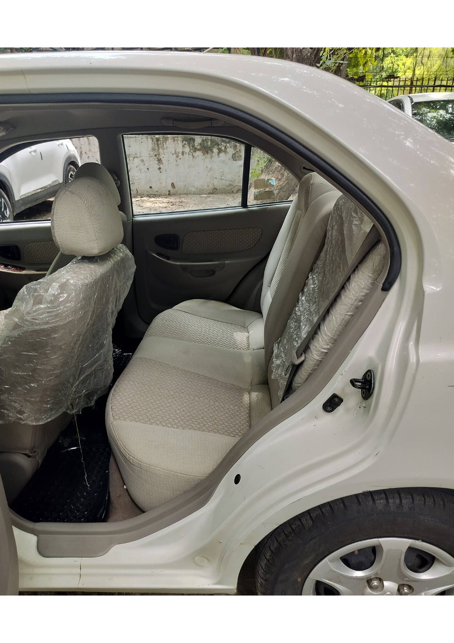 27,000 KMS HYUNDAI ACCENT IMM CNG (2012)