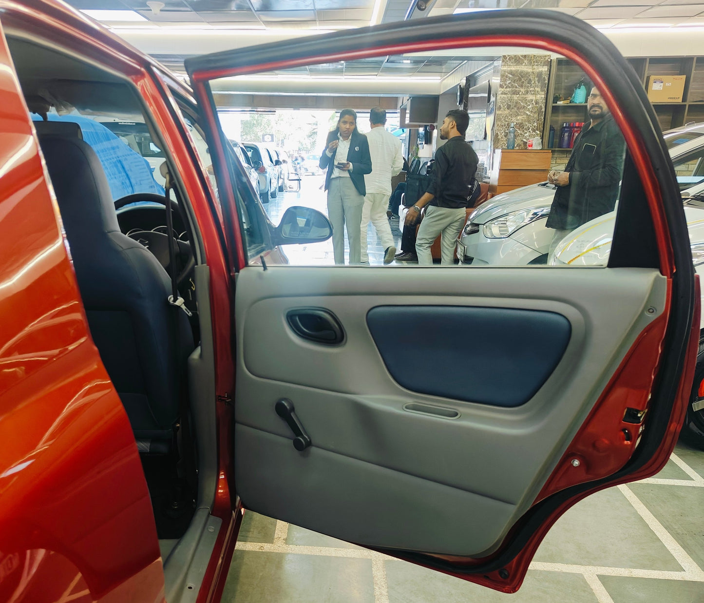 16,000 KMS MARUTI ALTO K10 VXI PETROL (2011)