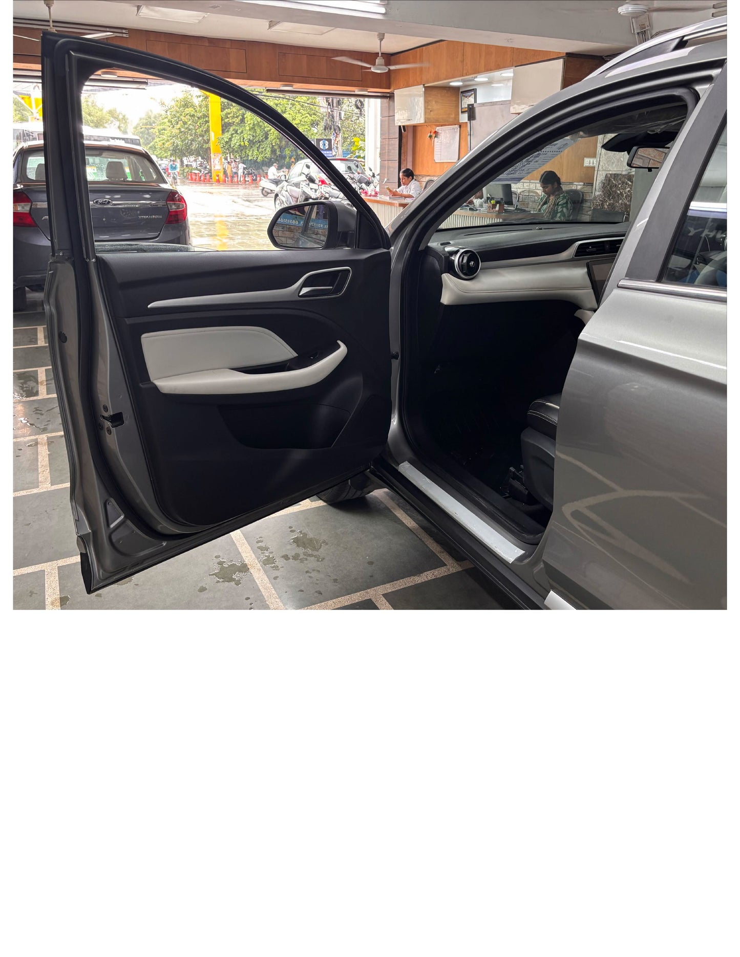 31,000 KMS MG ASTOR SUPER PETROL (2023)