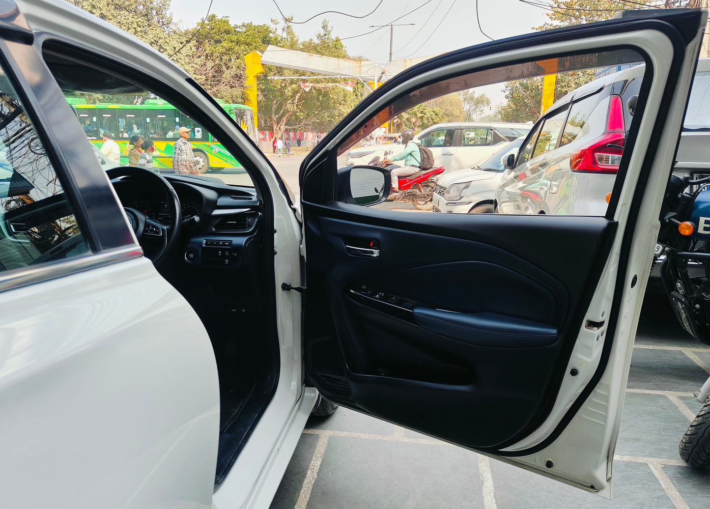 MARUTI BALENO ALPHA AMT PETROL (2022)