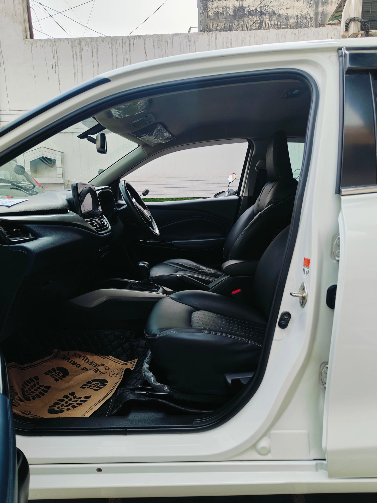 MARUTI BALENO ALPHA AMT PETROL (2022)