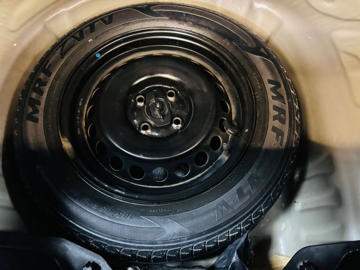 49,000 KMS MARUTI BALENO DELTA PETROL (2016)