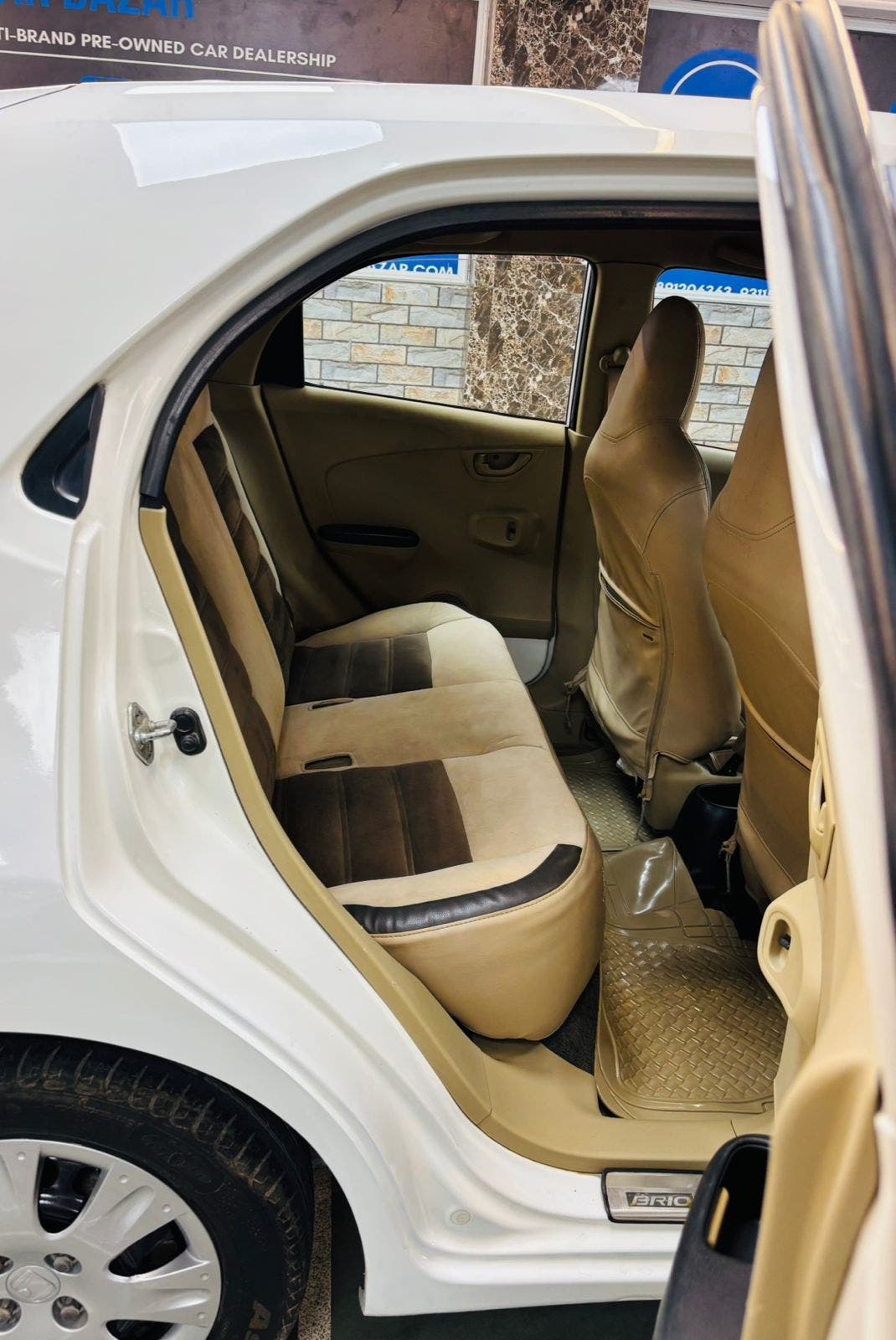 45,000 KMS HONDA BRIO 1.2 S MT PETROL (2014)