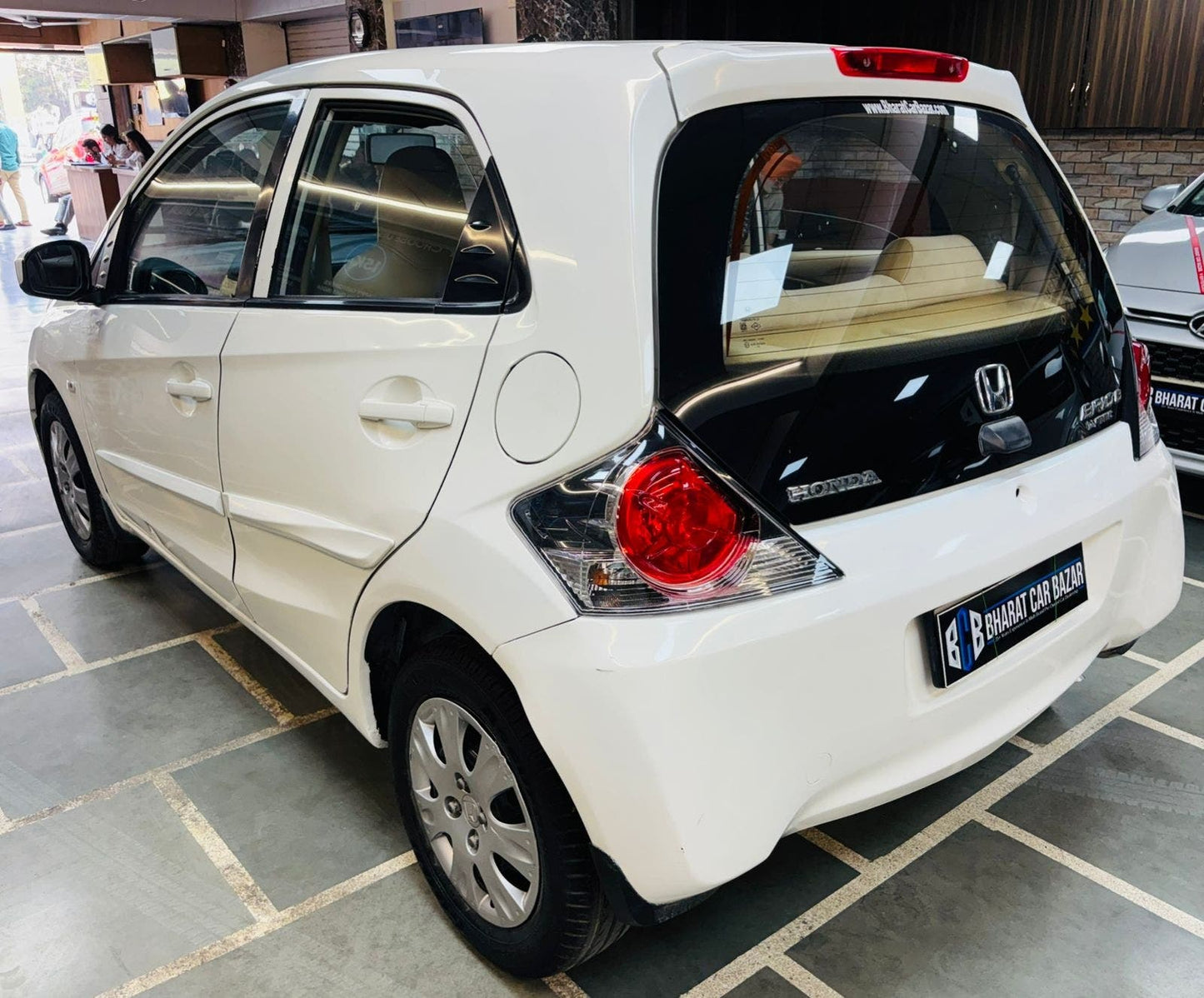 45,000 KMS HONDA BRIO 1.2 S MT PETROL (2014)