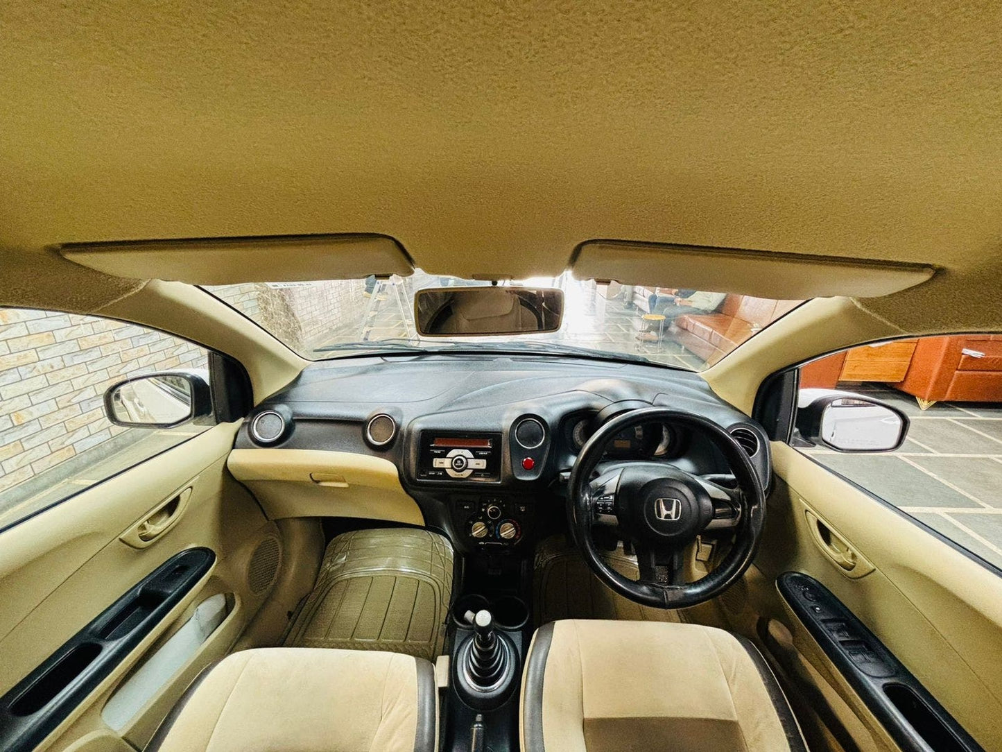 45,000 KMS HONDA BRIO 1.2 S MT PETROL (2014)