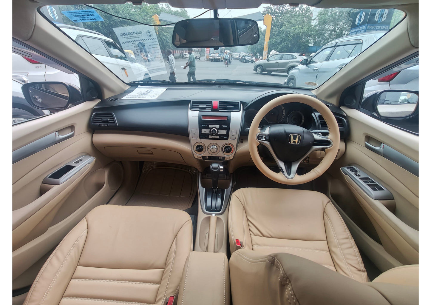 HONDA CITY V AT PETROL (2011)