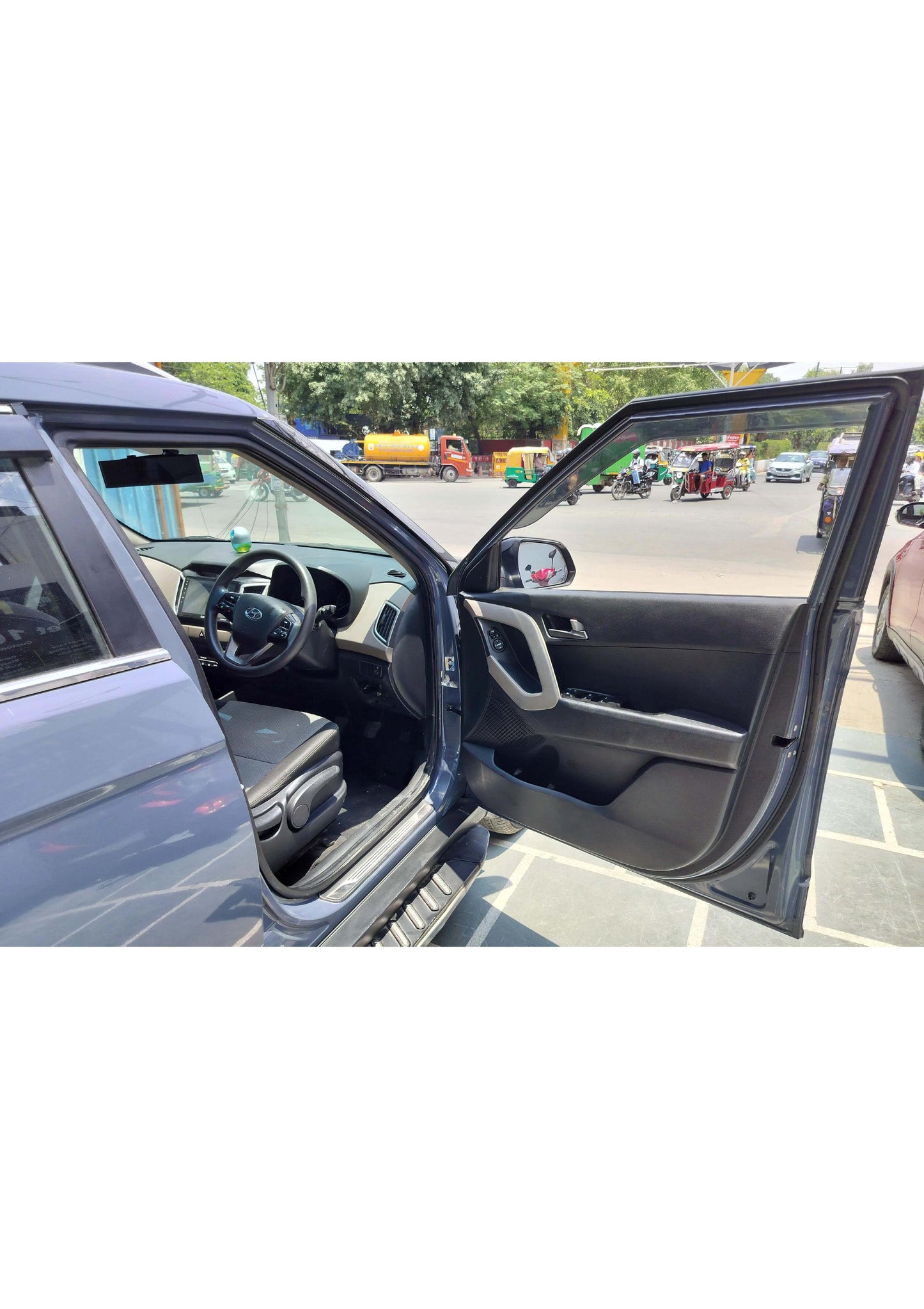 44,000 KMS HYUNDAI CRETA SX 1.6 PETROL (2017)