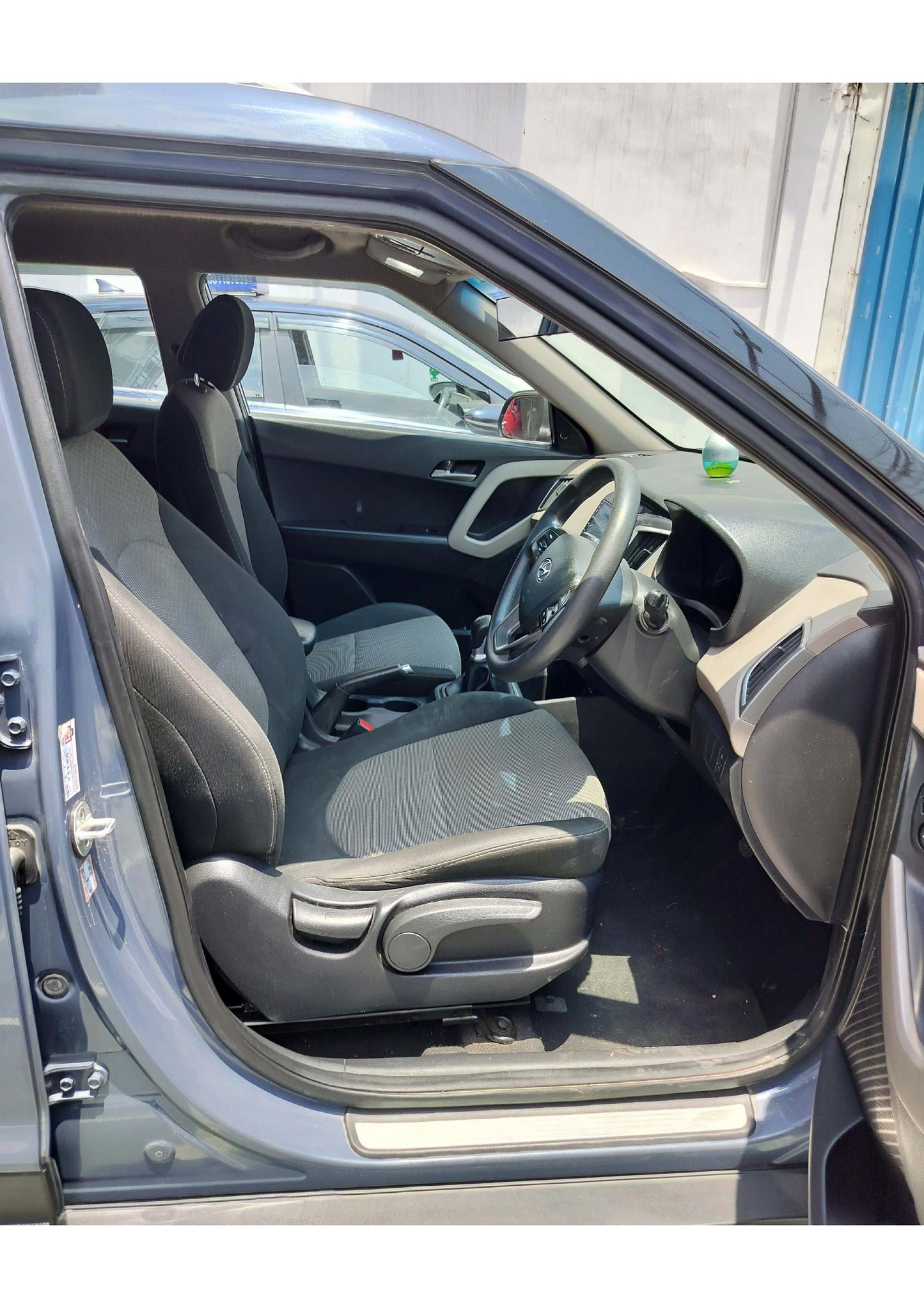 44,000 KMS HYUNDAI CRETA SX 1.6 PETROL (2017)