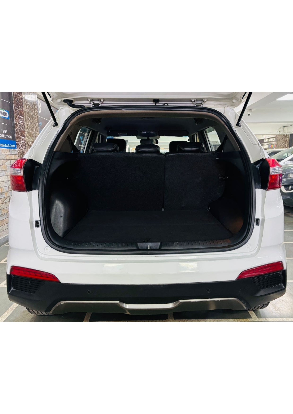 HYUNDAI CRETA SX+ 1.6 AUTOMATIC PETROL (2017)