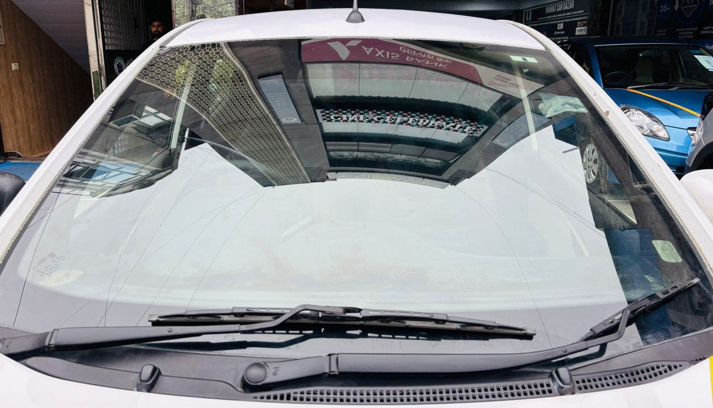 17,000 KMS HYUNDAI EON MAGNA+ PETROL (2016)