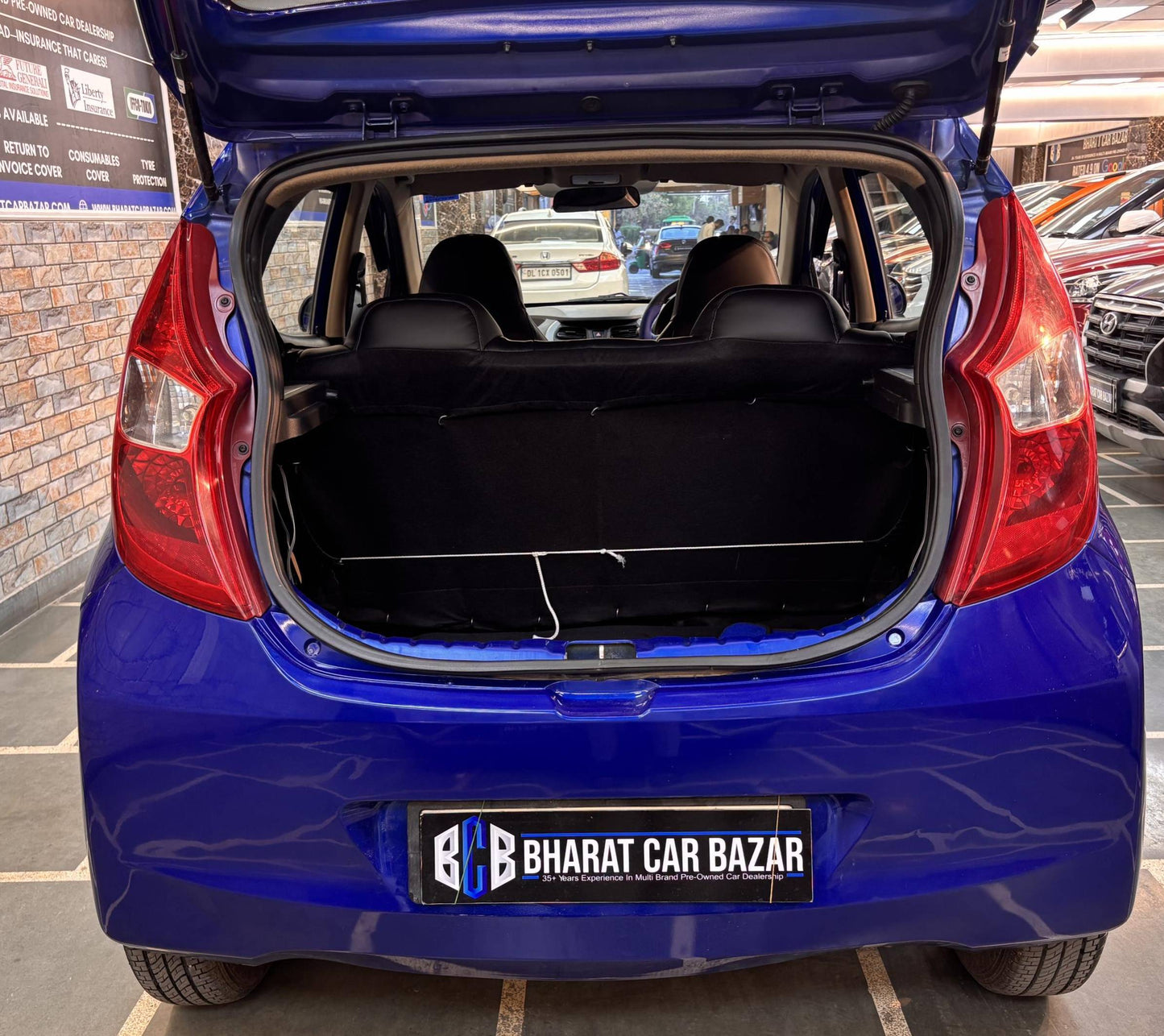 33,000 KMS HYUNDAI EON MAGNA 1.0 PETROL (2014)