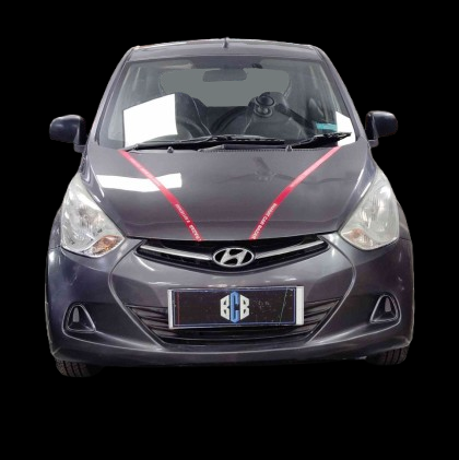 27,000 KMS HYUNDAI EON MAGNA+  PETROL (2015)