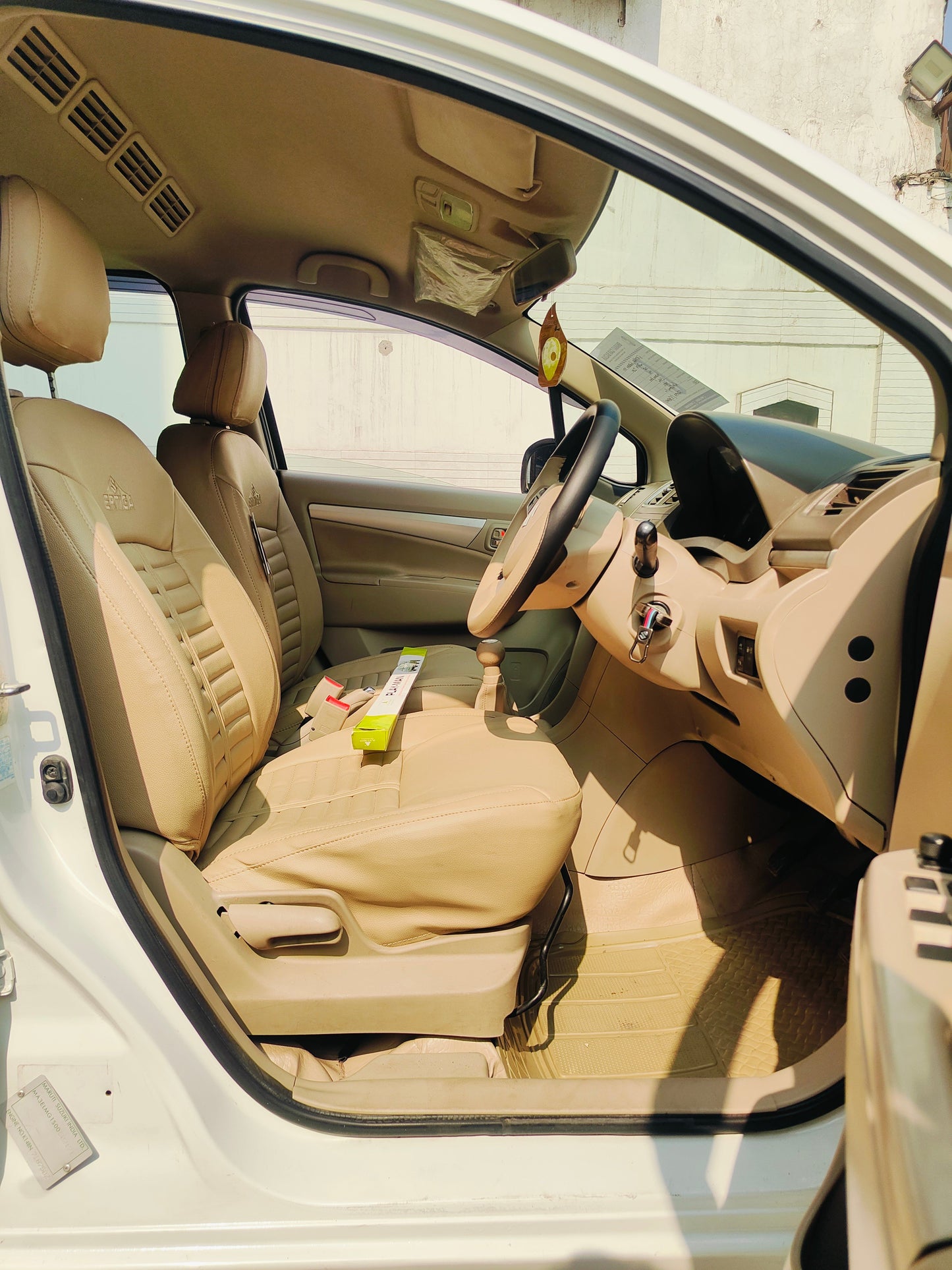 42,000 KMS MARUTI ERTIGA VXI GREEN CNG (2017)